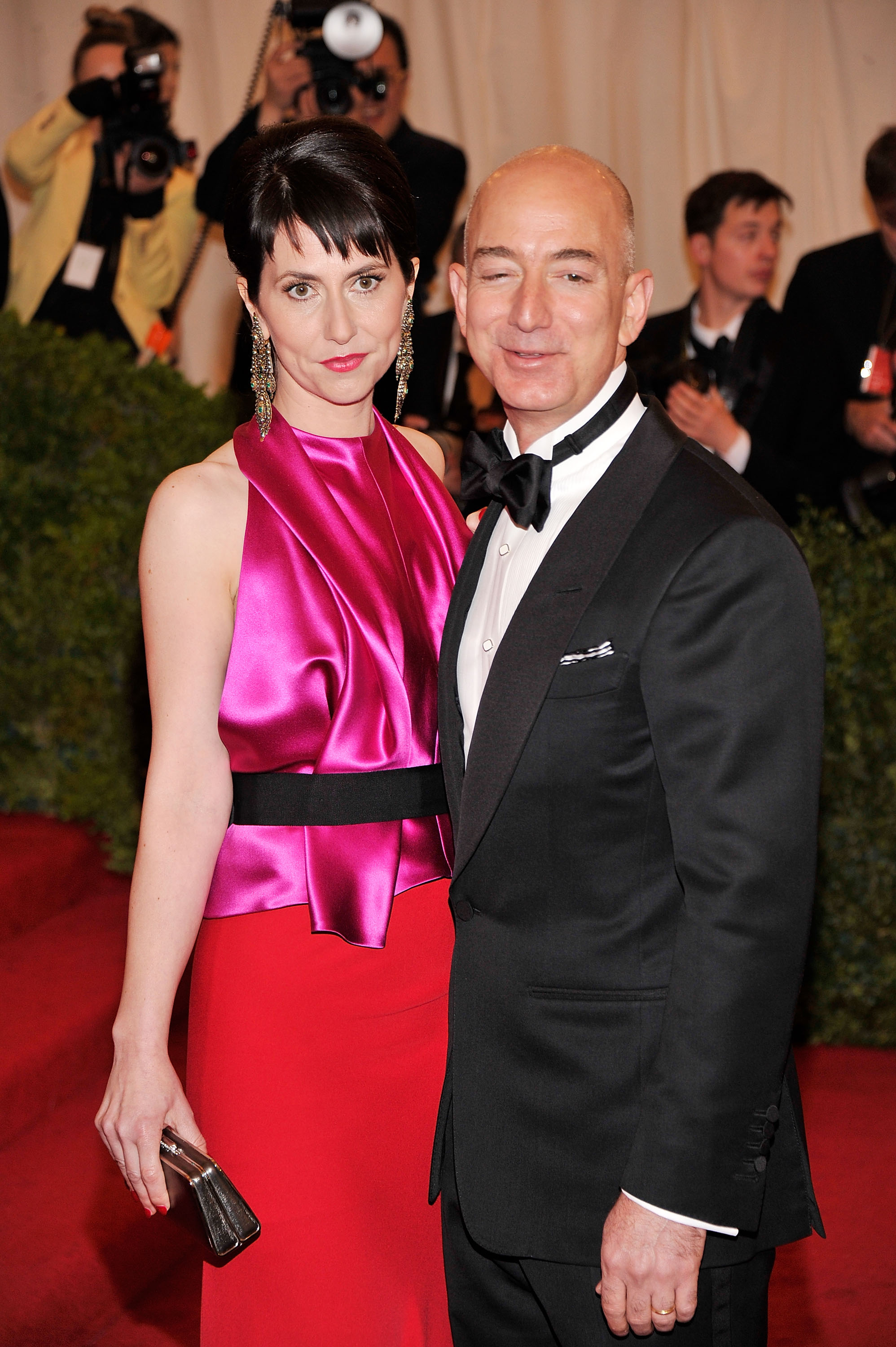 Mackenzie Scott and Jeff Bezos attend the "Schiaparelli And Prada: Impossible Conversations" Costume Institute Gala on May 7, 2012, in New York City. | Source: Getty Images