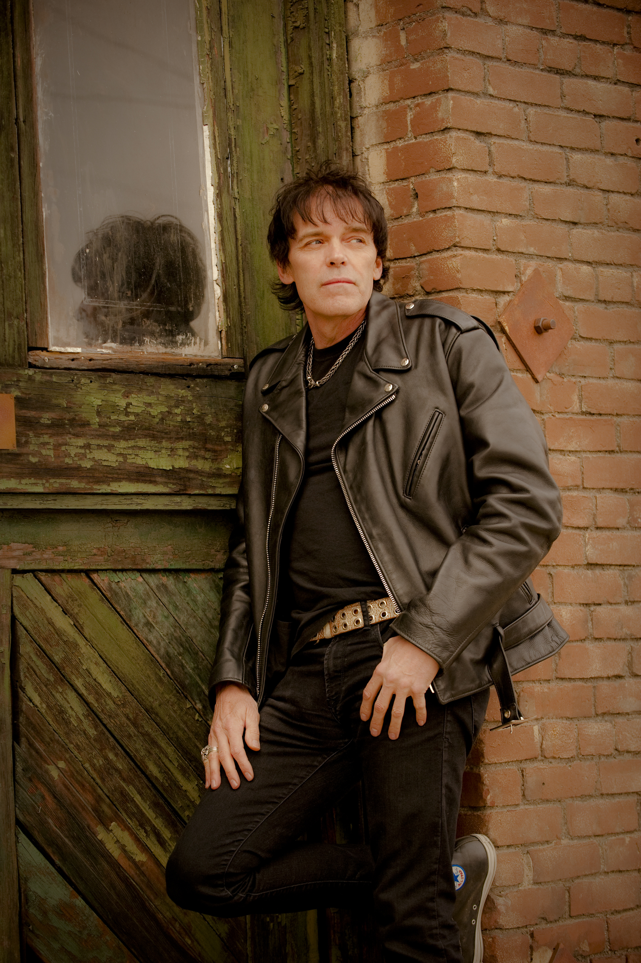 Richie Ramone poses during a CD cover session on March 5, 2013, in Los Angeles, California. | Source: Getty Images