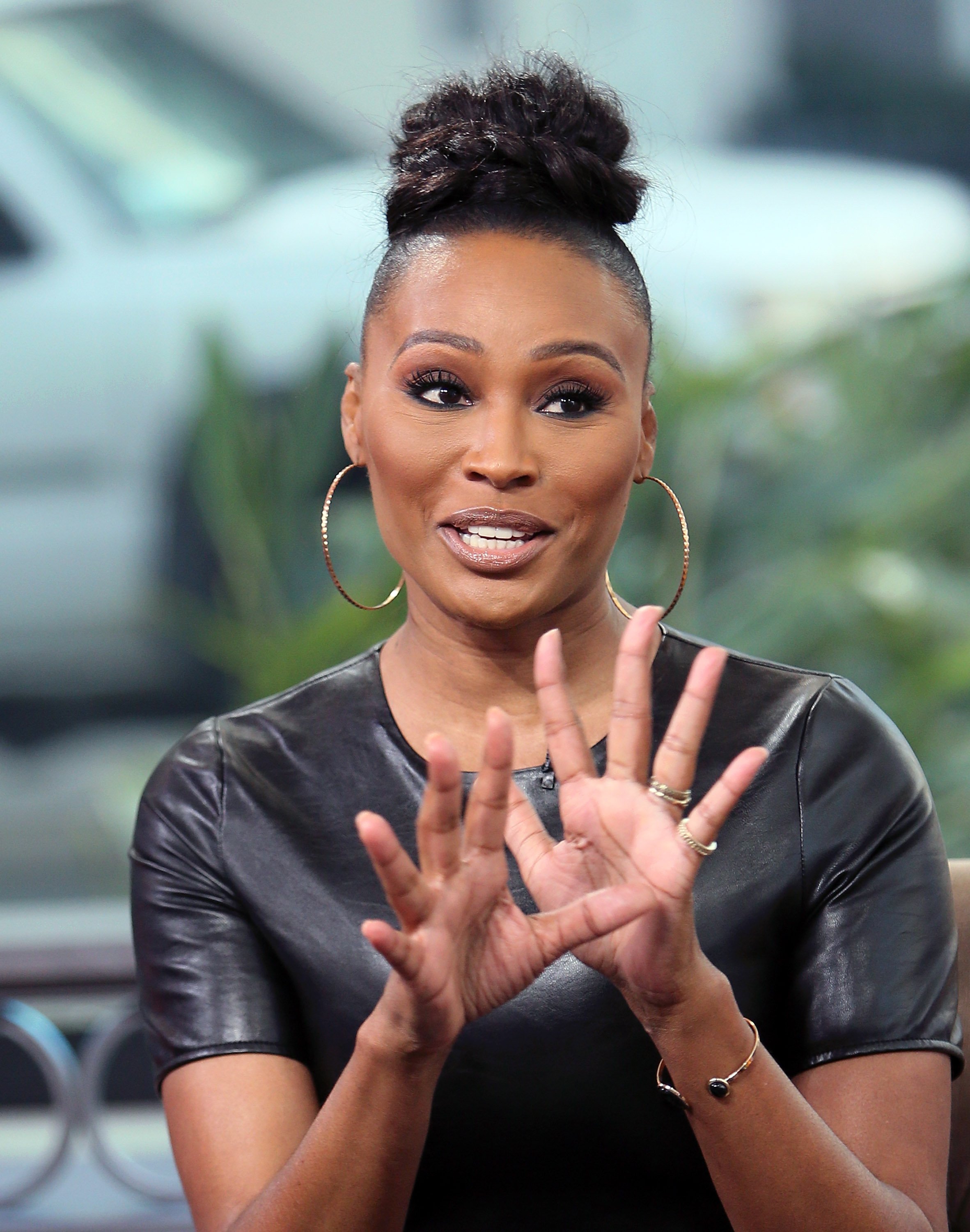 Cynthia Bailey visits Hollywood Today Live on March 10, 2017 in California | Photo: Getty Images