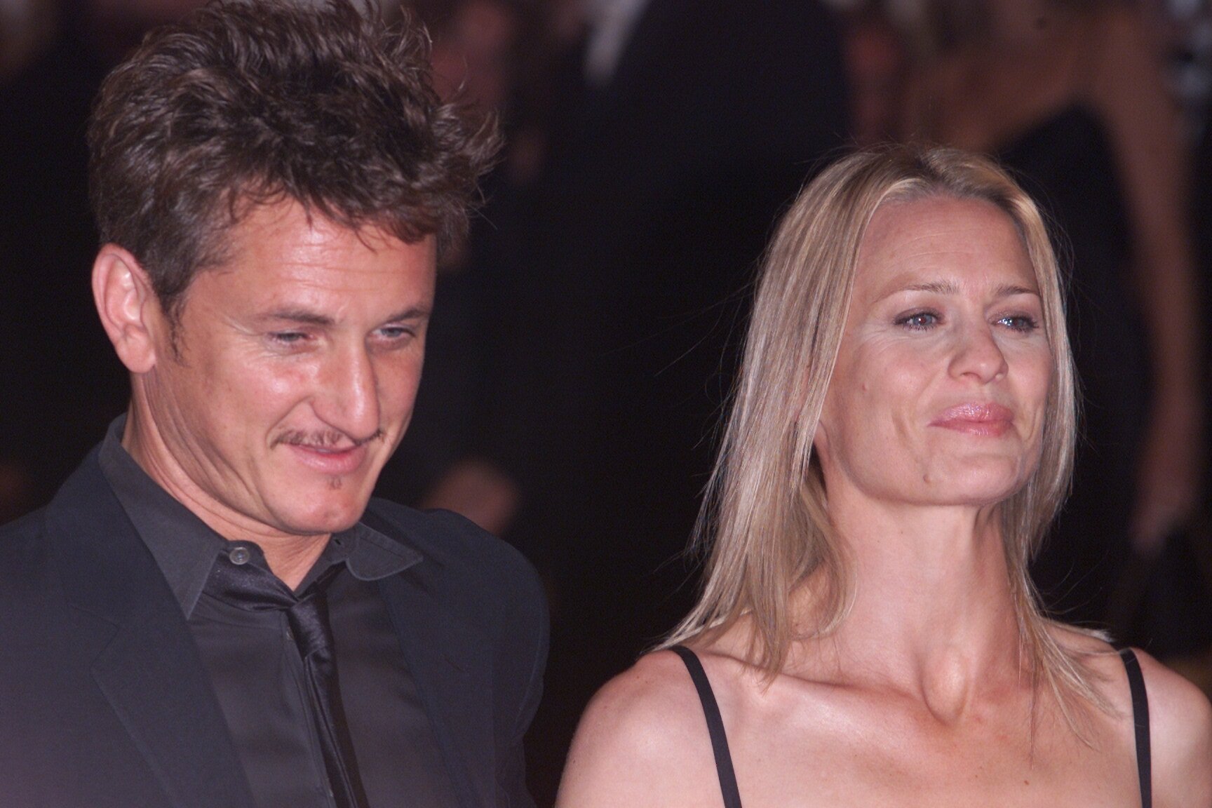 Sean Penn and Robin Wright attend "The Pledge" film premiere in Cannes, France in 2001. | Photo: Getty Images