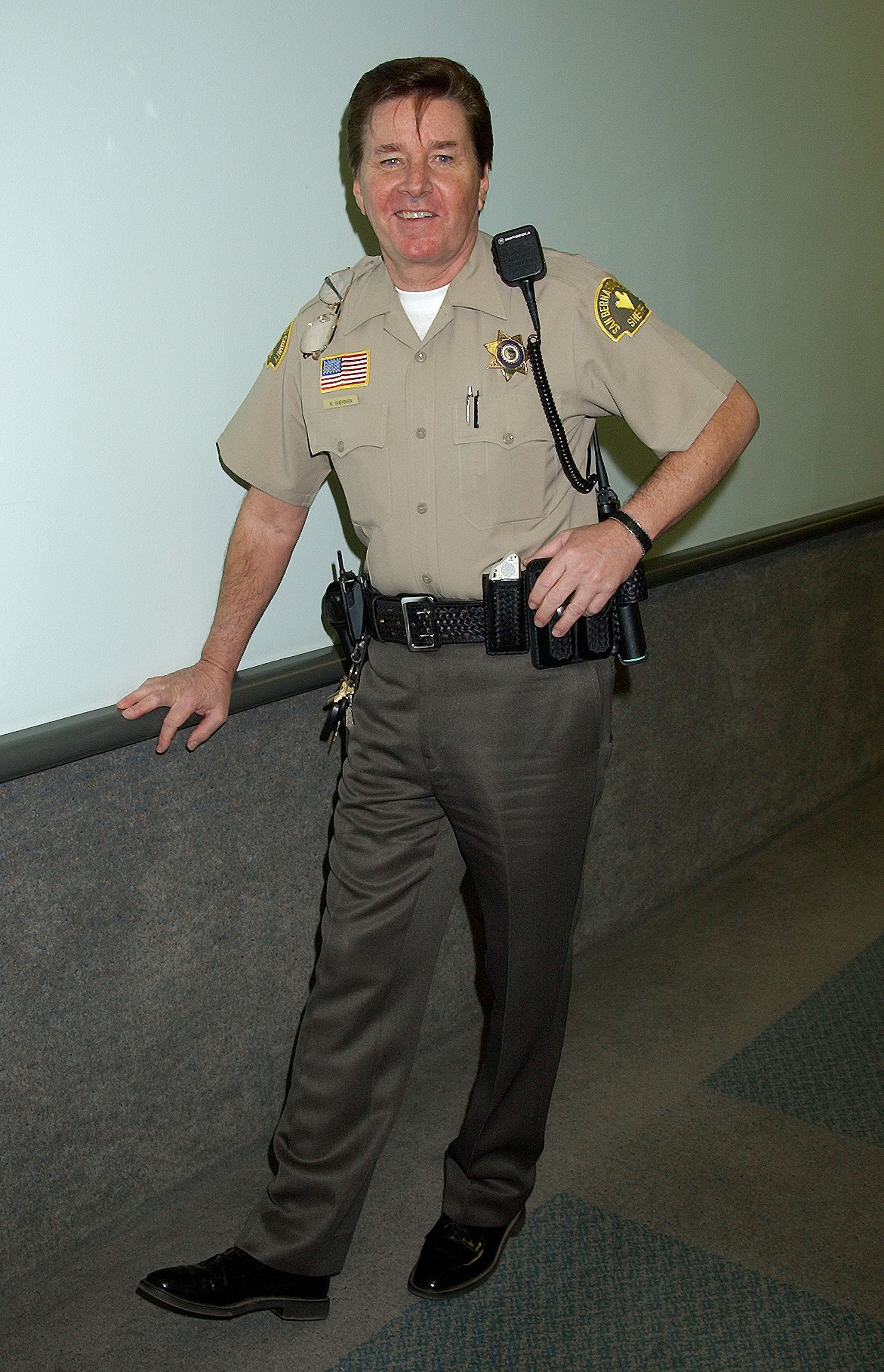 Bobby Sherman as a San Bernardino County deputy sheriff in 2003 | Source: Getty Images