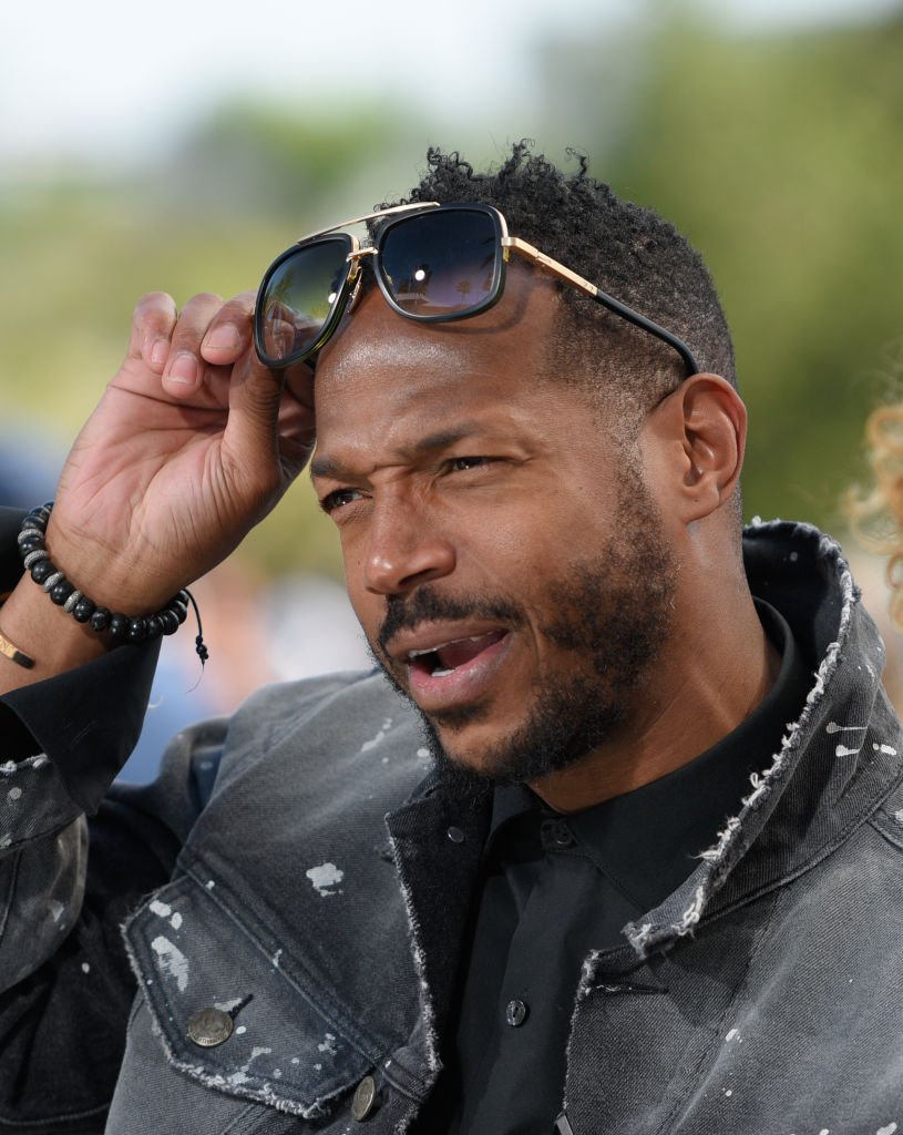 Marlon Wayans sits down for "Extra" on June 19, 2018, in Universal City, California | Source: Noel Vasquez/Getty Images