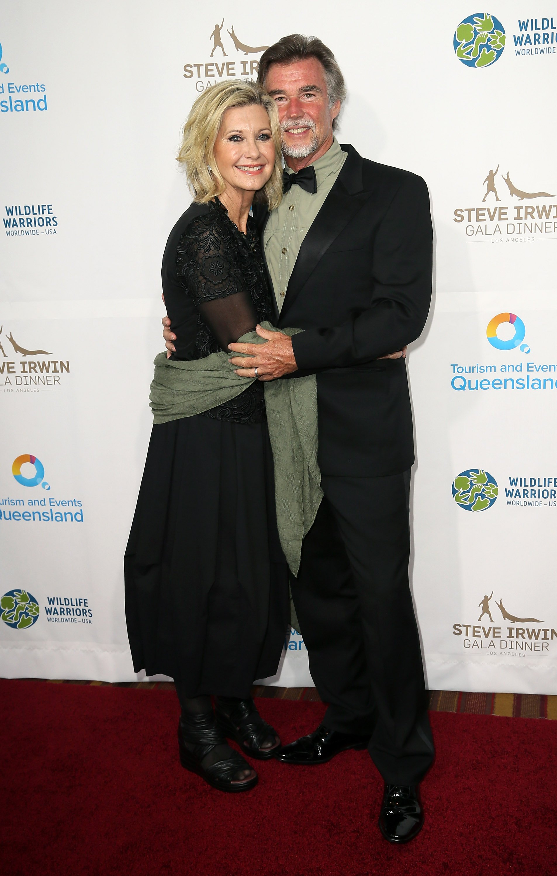 Olivia Newton-John and her husband John Easterling attend the Steve Irwin Gala Dinner at JW Marriott Los Angeles at L.A. LIVE on May 21, 2016, in Los Angeles, California. | Source: Getty Images