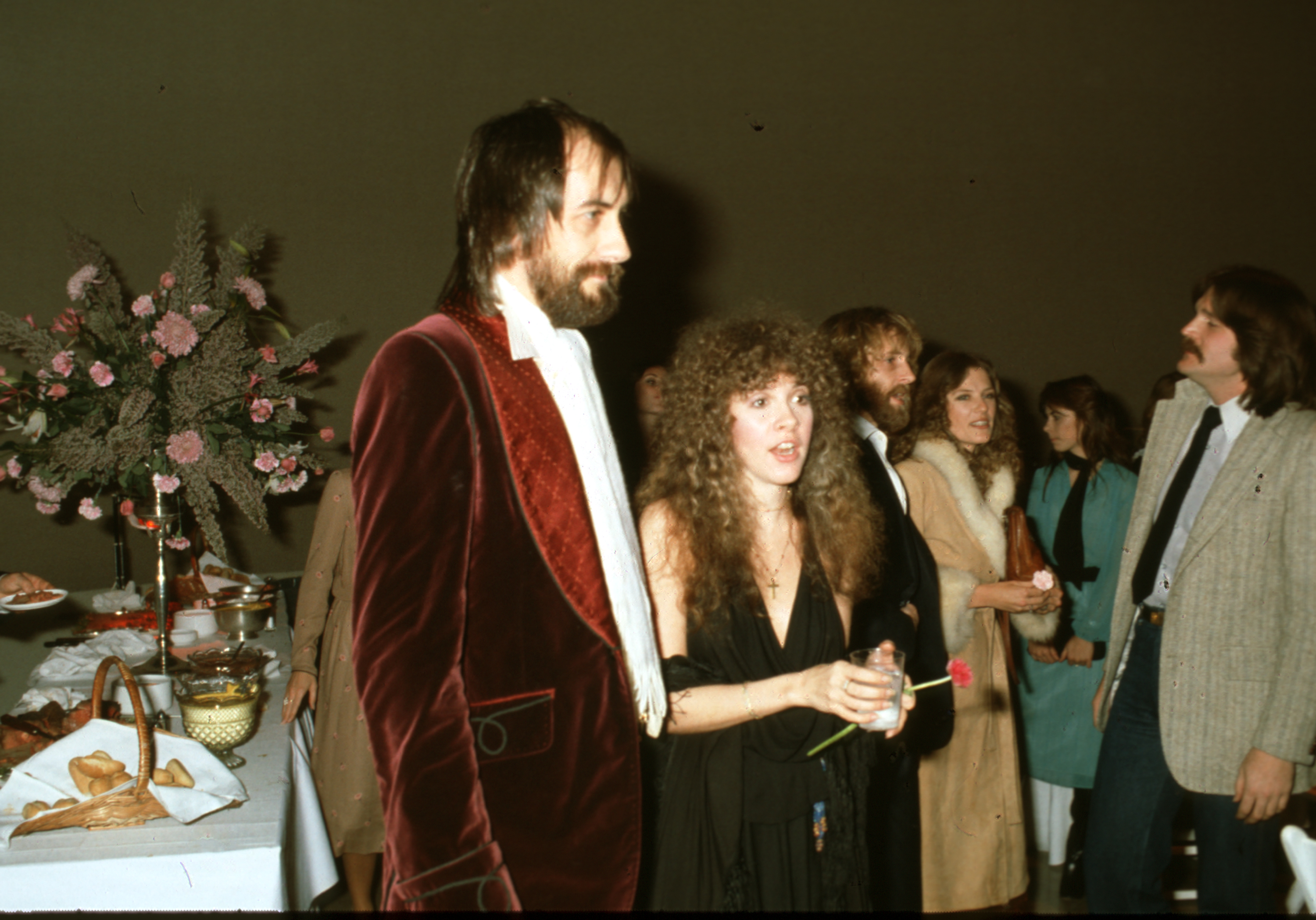 Mick Fleetwood and the singer attend an event in circa 1976. | Surce: Getty Images