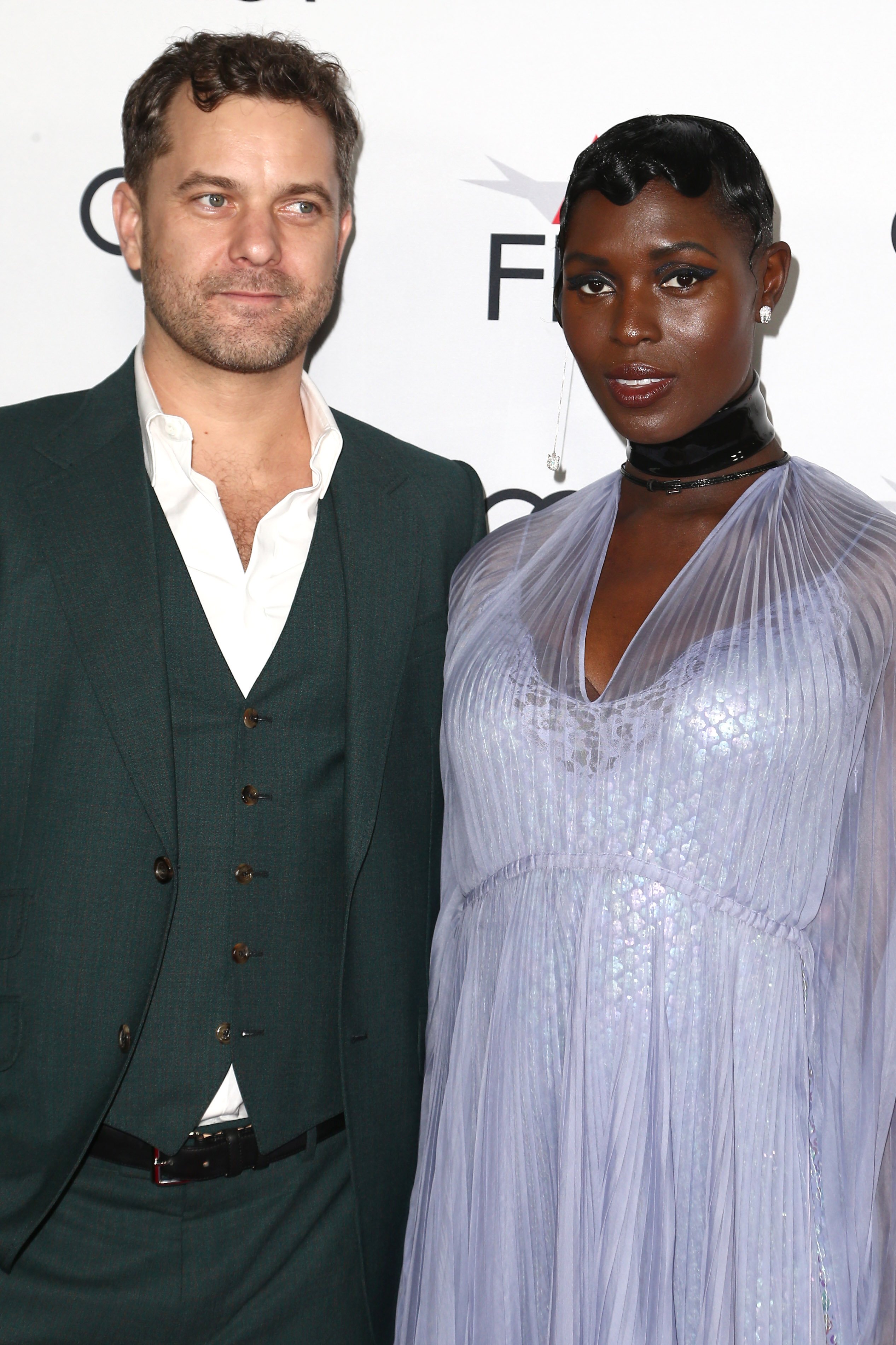 Joshua Jackson and Jodie Turner-Smith at TCL Chinese Theatre on November 14, 2019, in Hollywood, California. | Source: Getty Images