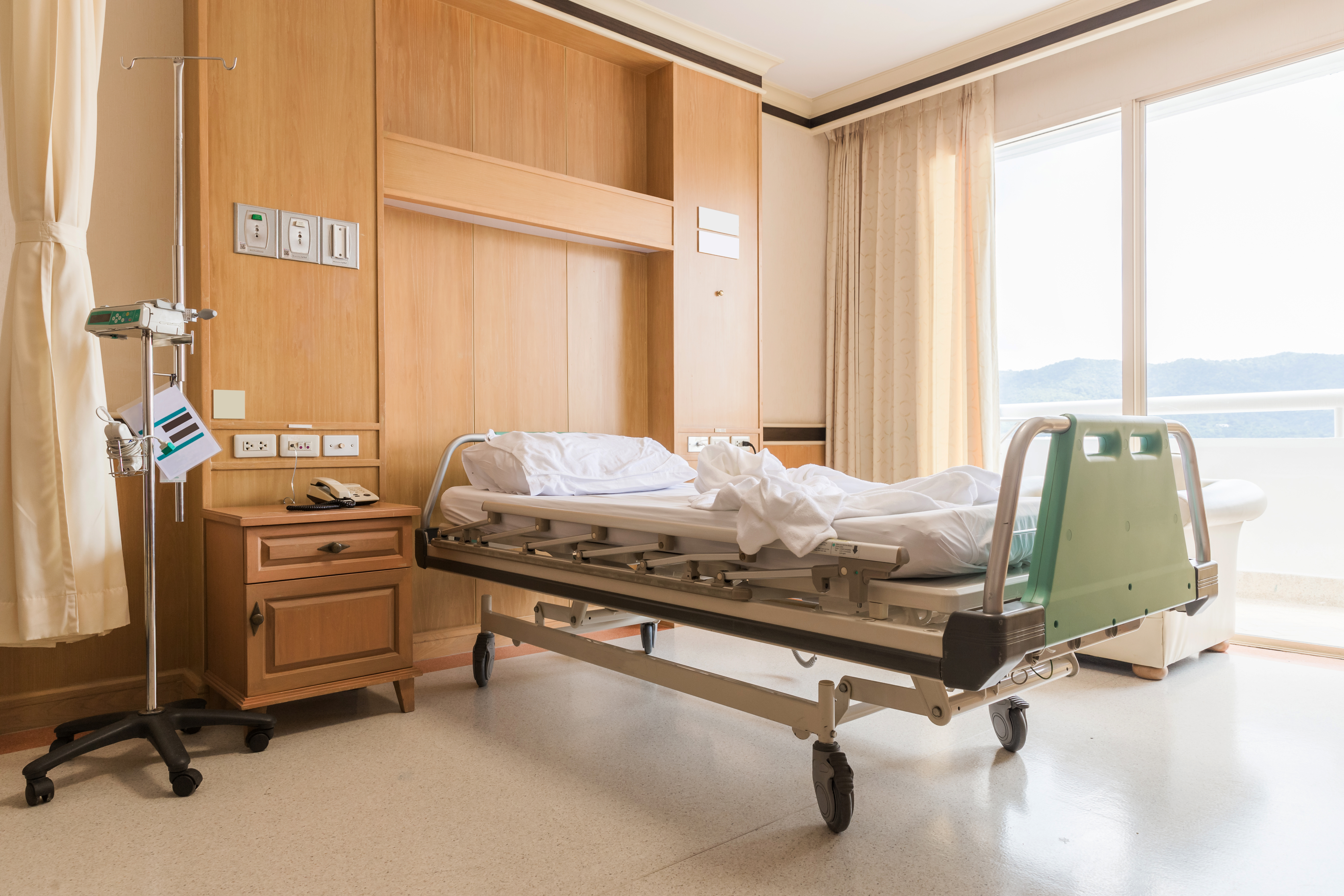 Interior of an empty hospital room | Source: Shutterstock