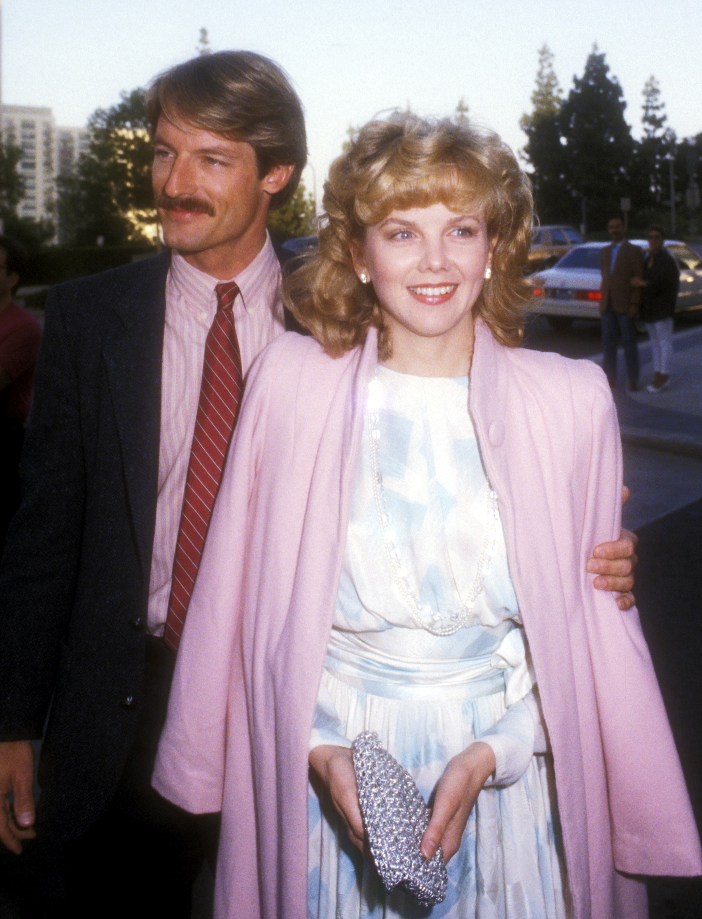 Perry King and Linda Purl at the NBC Affiliates Party in Los Angeles, 1985 | Source: Getty Images