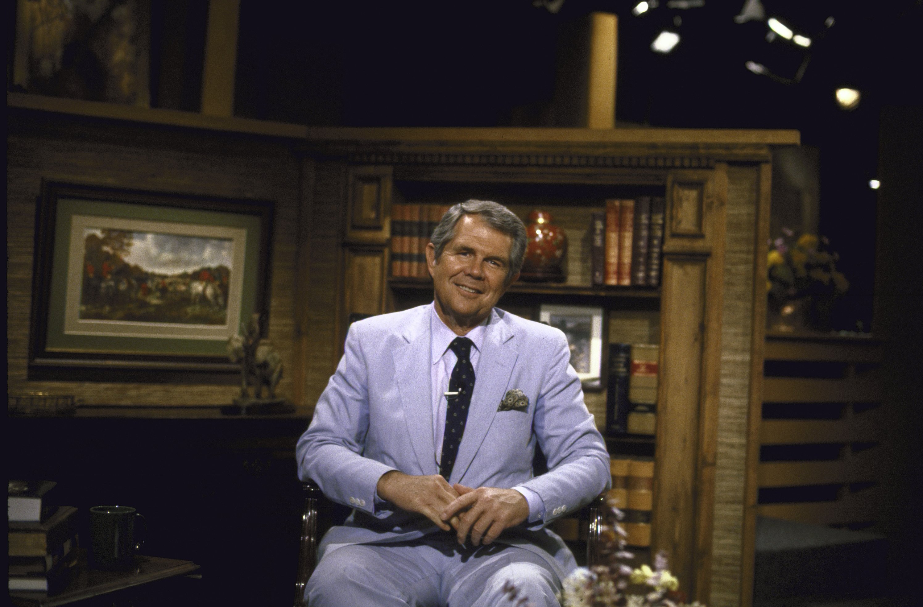 Rev. Pat Robertson on the set of the Christian Broadcasting Network. | Photo by Marty Katz/The LIFE Images Collection via Getty Images