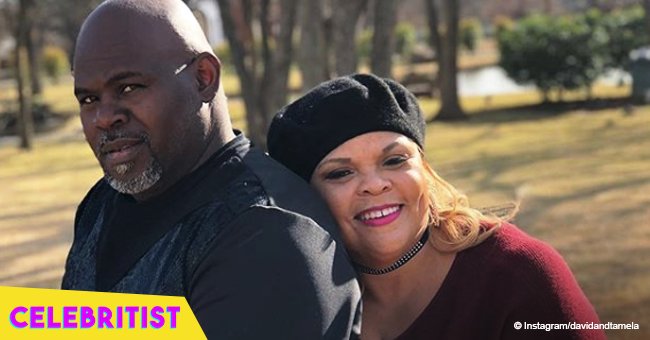 David and Tamela Mann's daughter shows off slimmer curves in black leggings & denim coat in pic