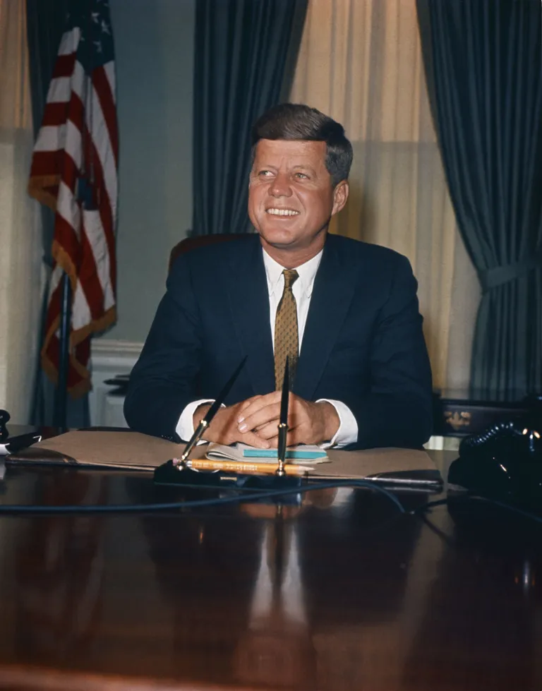 President JFK in White House, early 1960s| Photo: Getty Images