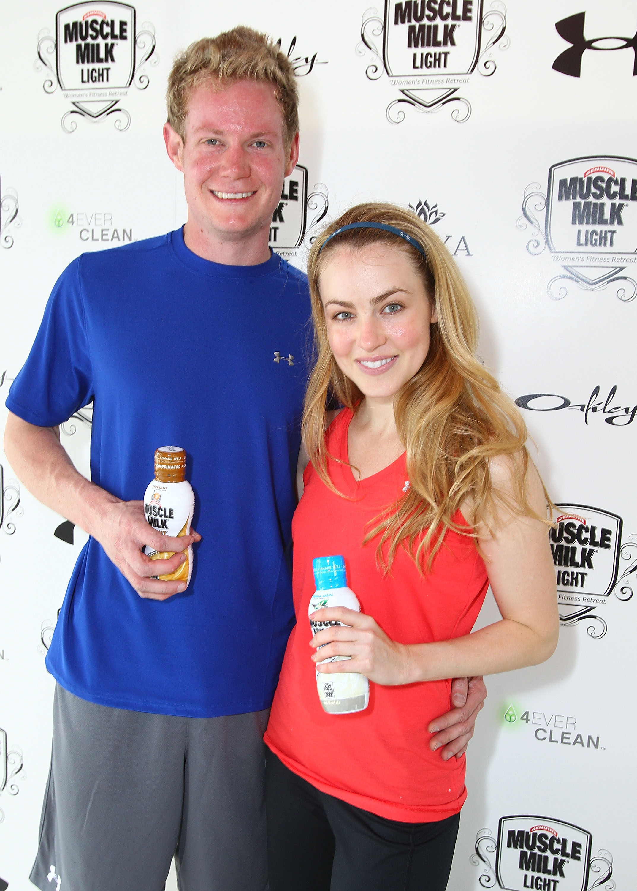 George Wilson and Amanda Schull on Day 2 of The 1st Annual "Muscle Milk Light" Women's Fitness Retreat at a Private Residence on June 2, 2010, in Beverly Hills, California. | Source: Getty Images