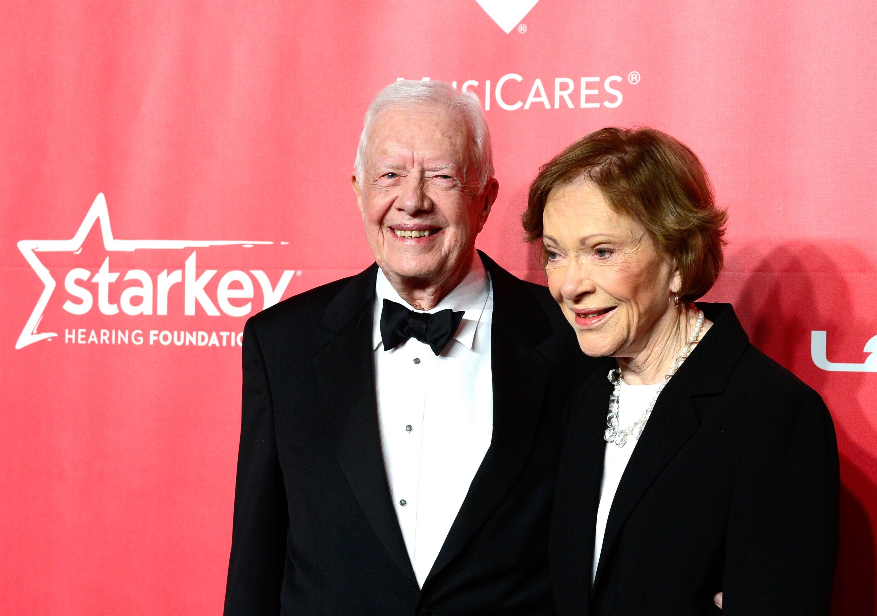 Jimmy and Rosalynn Carter at the 25th anniversary of MusiCares Person Of The Year Gala honoring Bob Dylan on February 6, 2015, in California | Photo: Getty Images