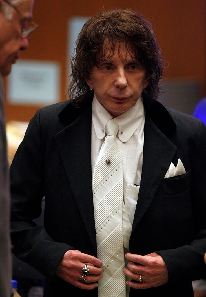 Phil Spector with his attorney Doran Weinberg in Los Angeles County Superior Court on January 22, 2009  |  Photo: Getty Images
