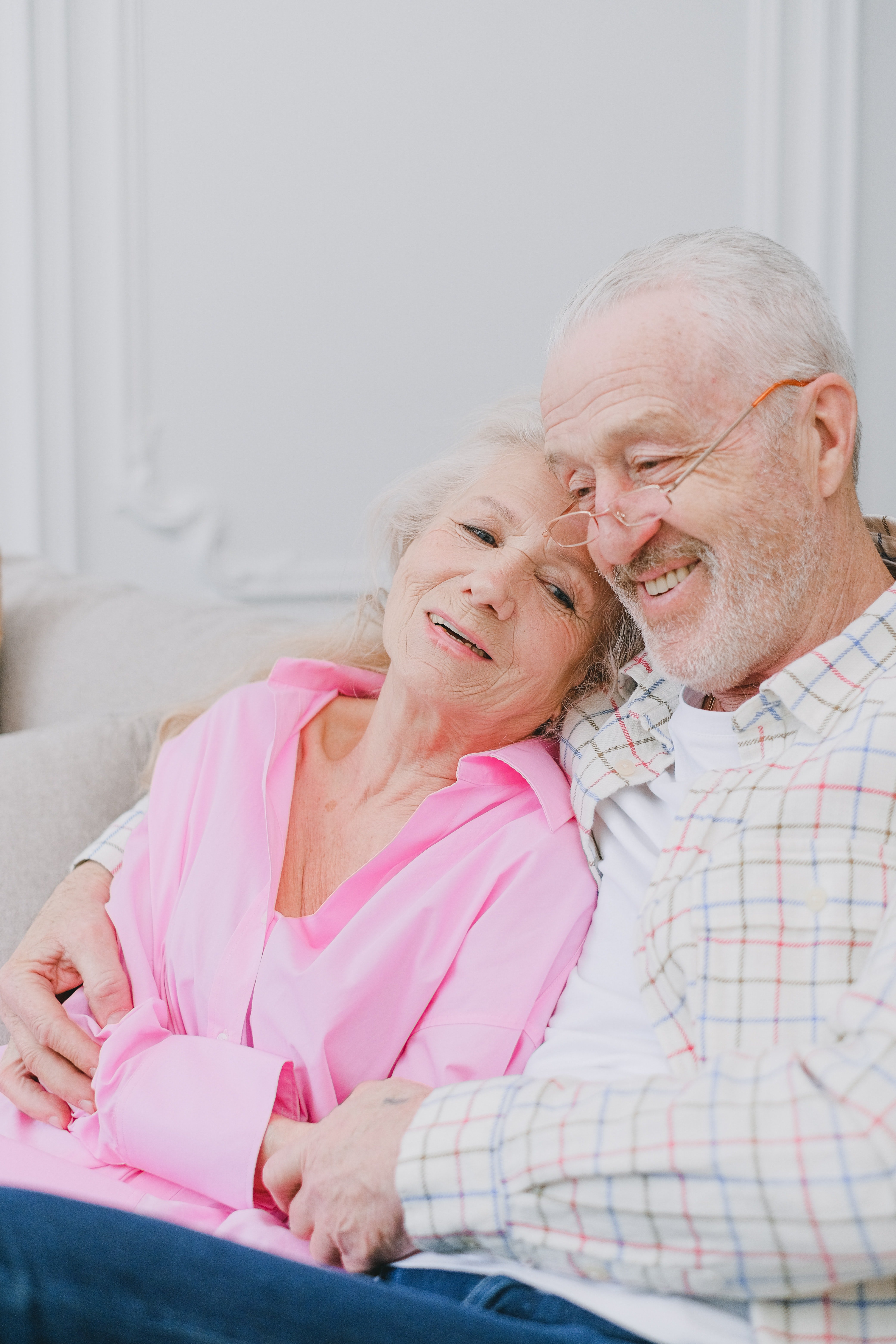 An Elderly Couple Smiling. | Source: Pexels