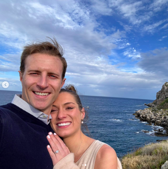 Tellef Lundevall and Mariah Kennedy Cuomo posing for a picture on the day they got engaged, posted on November 23, 2023 | Source: Instagram/mariahkennedycuomo