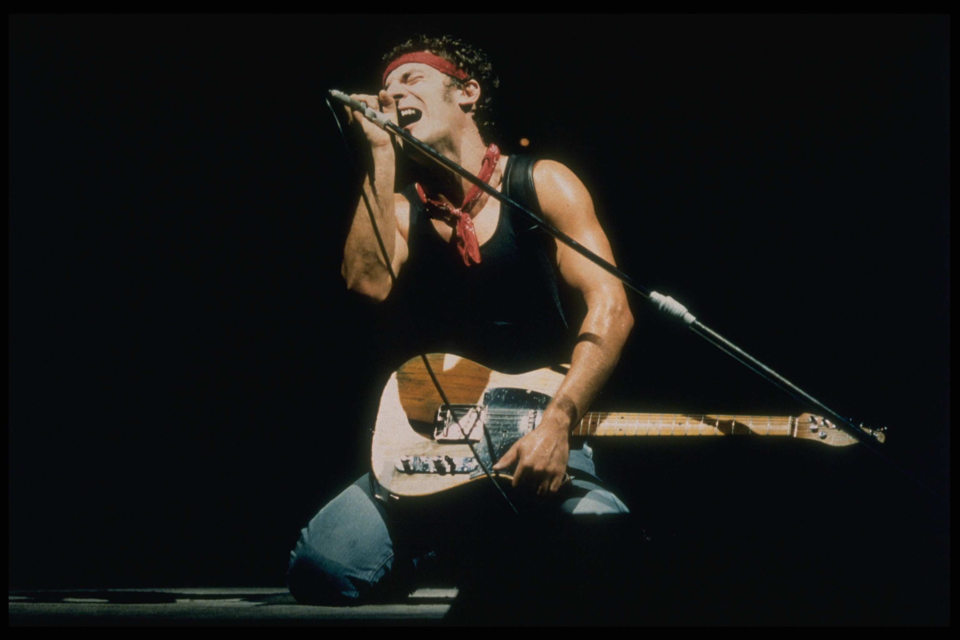 Bruce Springsteen performing on stage in 1994 | Source: Getty Images