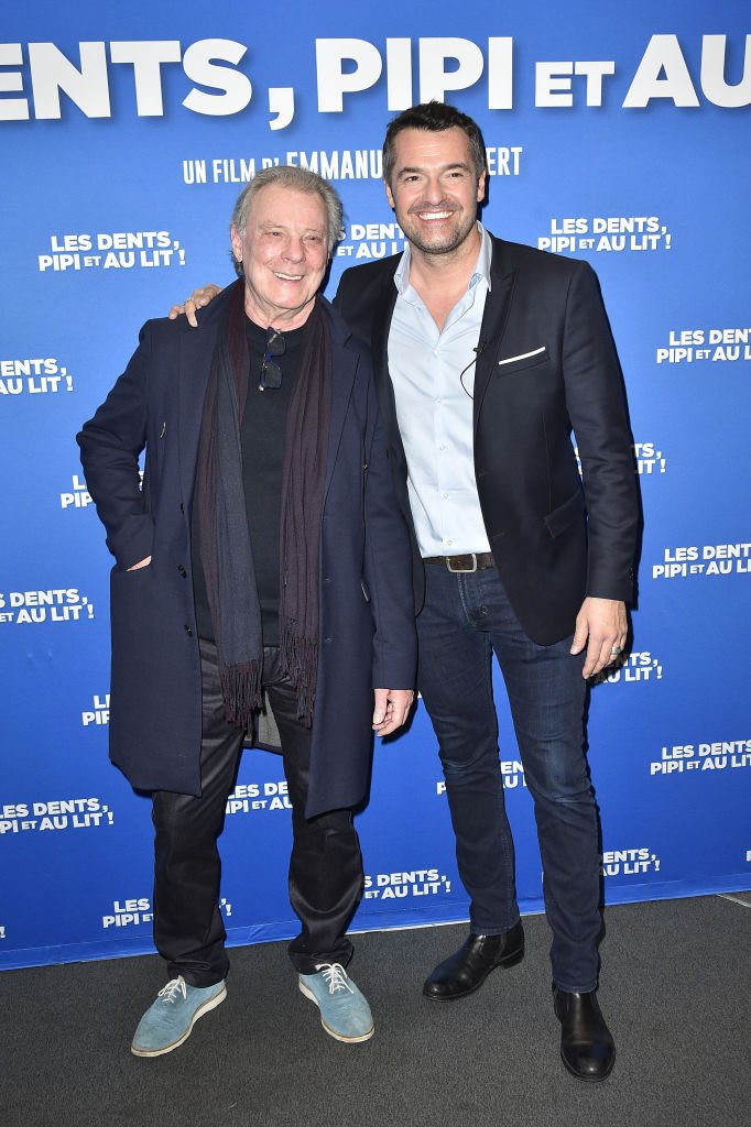 Herbert Léonard aux côtés de l'acteur Arnaud Ducret. l Source : Getty Images Herbert Léonard aux côtés de l'acteur Arnaud Ducret. l Source : Getty Images