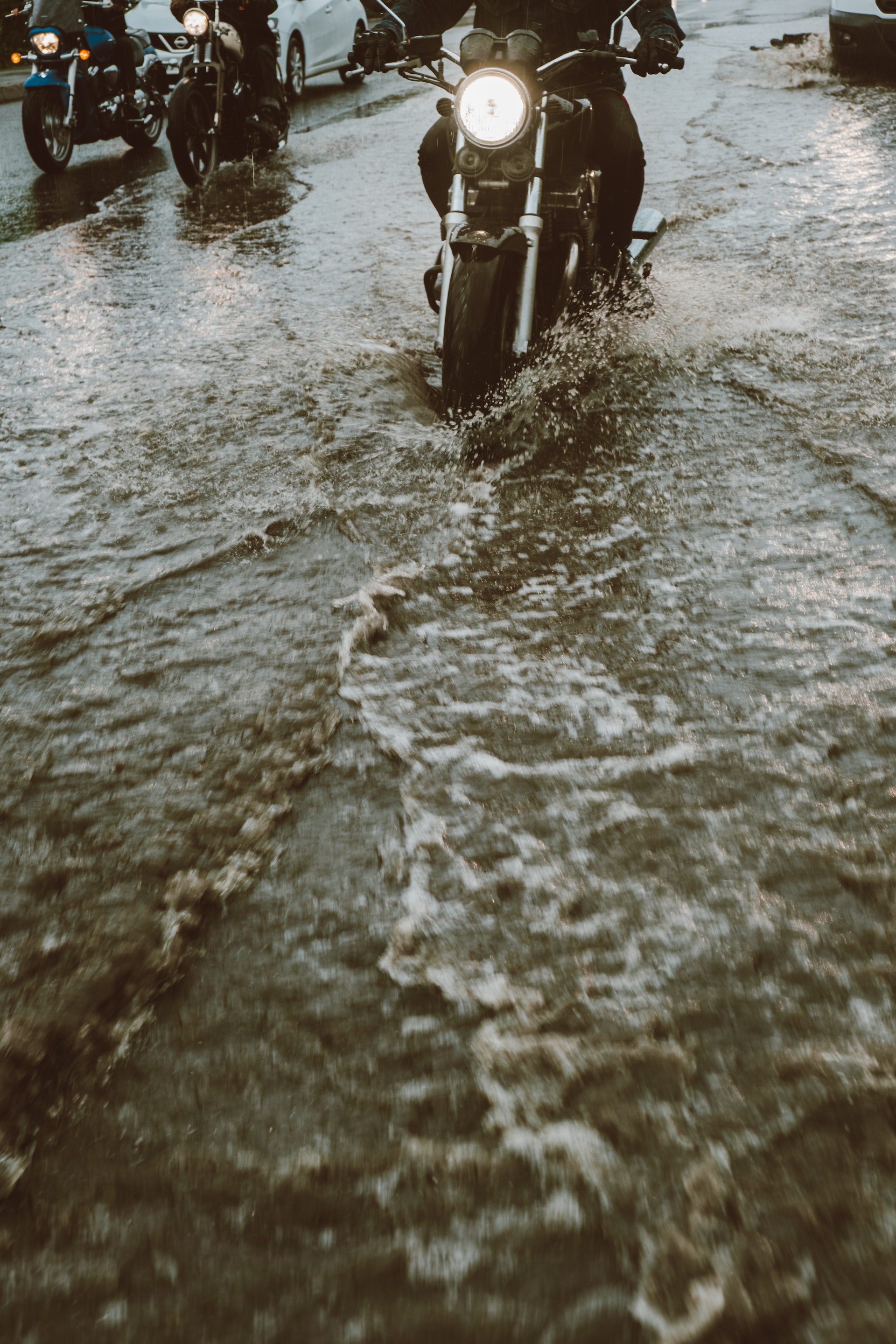 A flooded road | Source: Pexels