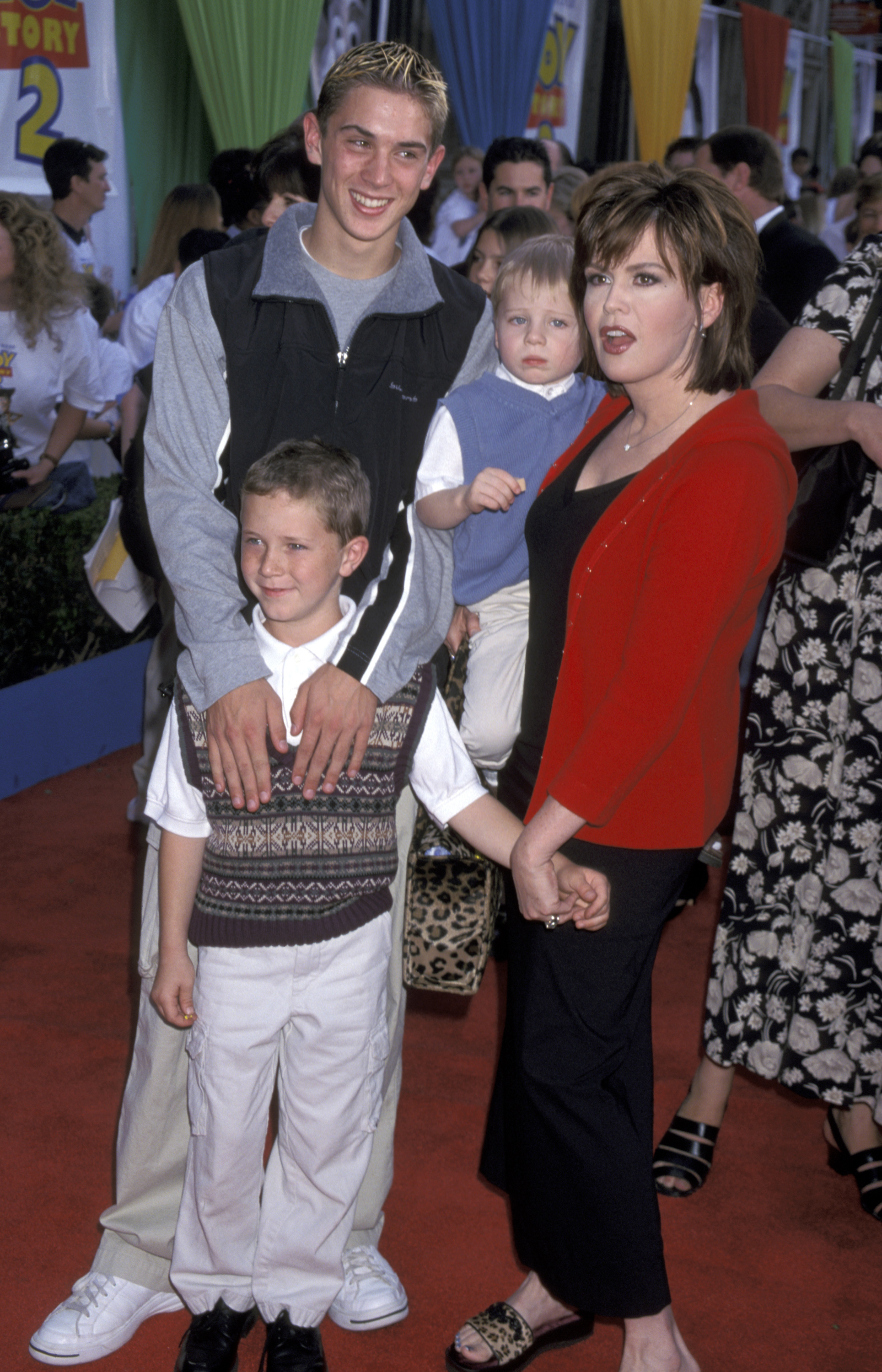 Marie Osmond and sons Stephen, Michael, and Brandon at the "Toy Story 2" premiere on November 13, 1999. | Source: Getty Images