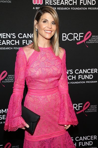 Lori Loughlin attends The Women's Cancer Research Fund's An Unforgettable Evening Benefit Gala at the Beverly Wilshire Four Seasons Hotel on February 28, 2019 in Beverly Hills, California | Photo: Getty Images
