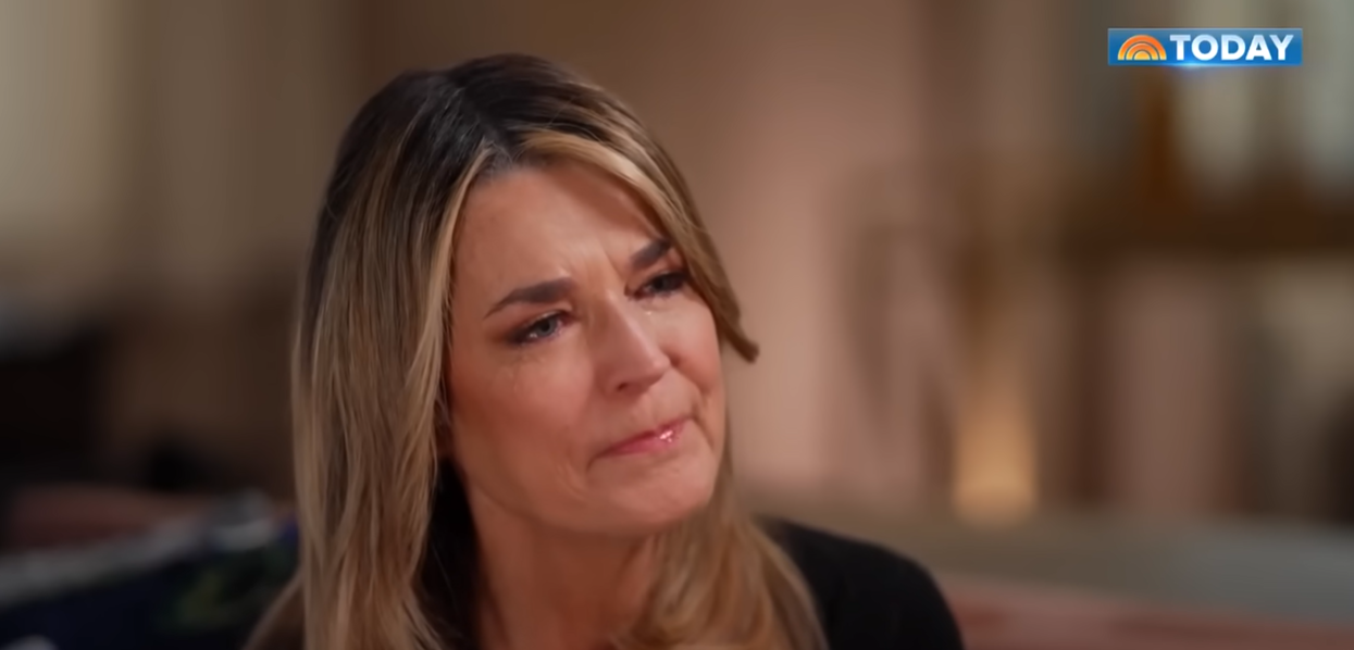 Savannah Guthrie pauses as she speaks during an emotional moment in the interview | Source: Youtube/TODAY