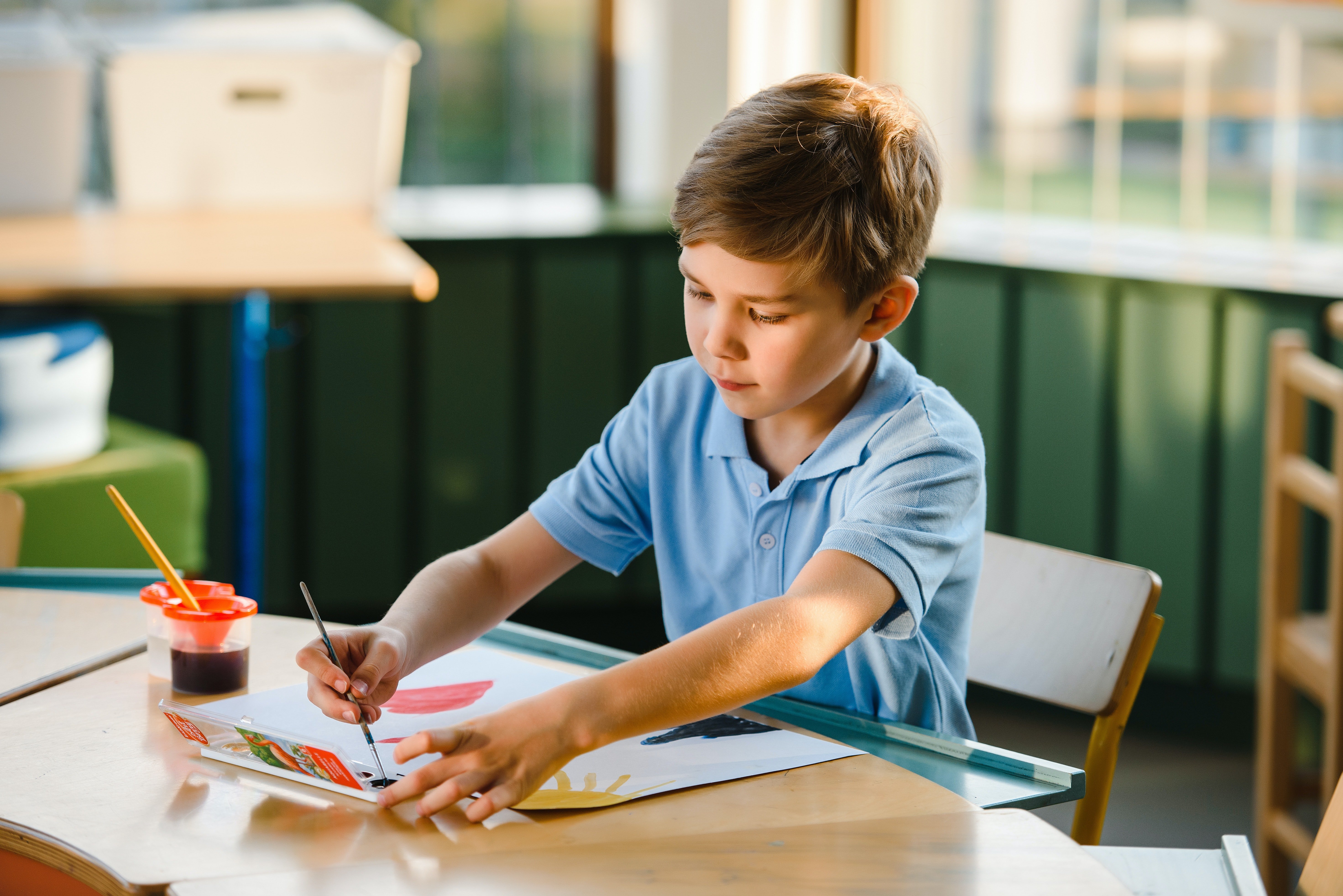 Eric didn't have any friends at his new school, so he was always alone. | Source: Pexels