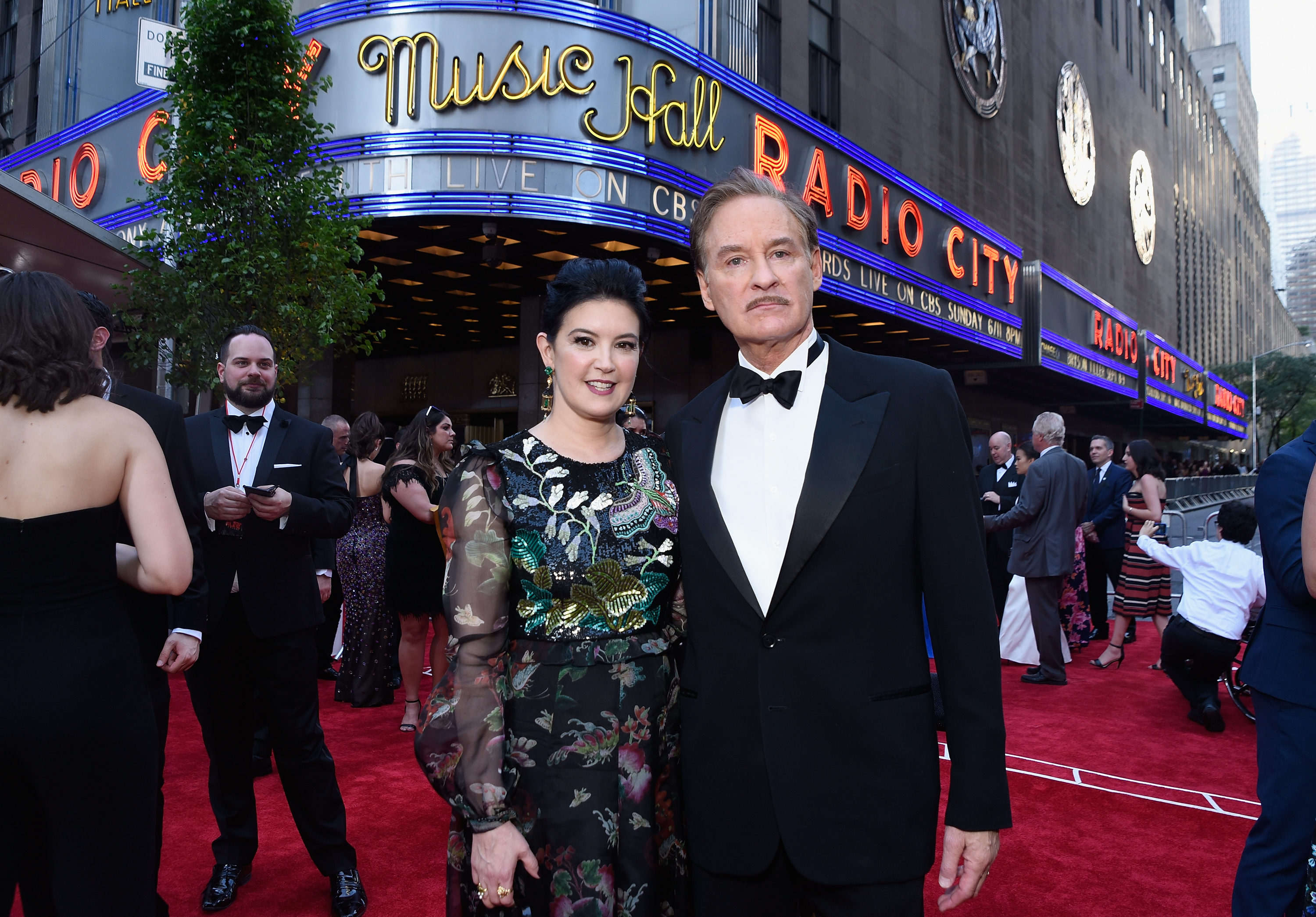 Phoebe Cates and Kevin Kline at the 2017 Tony Awards at Radio City Music Hall on June 11, 2017 in New York City | Source: Getty Images