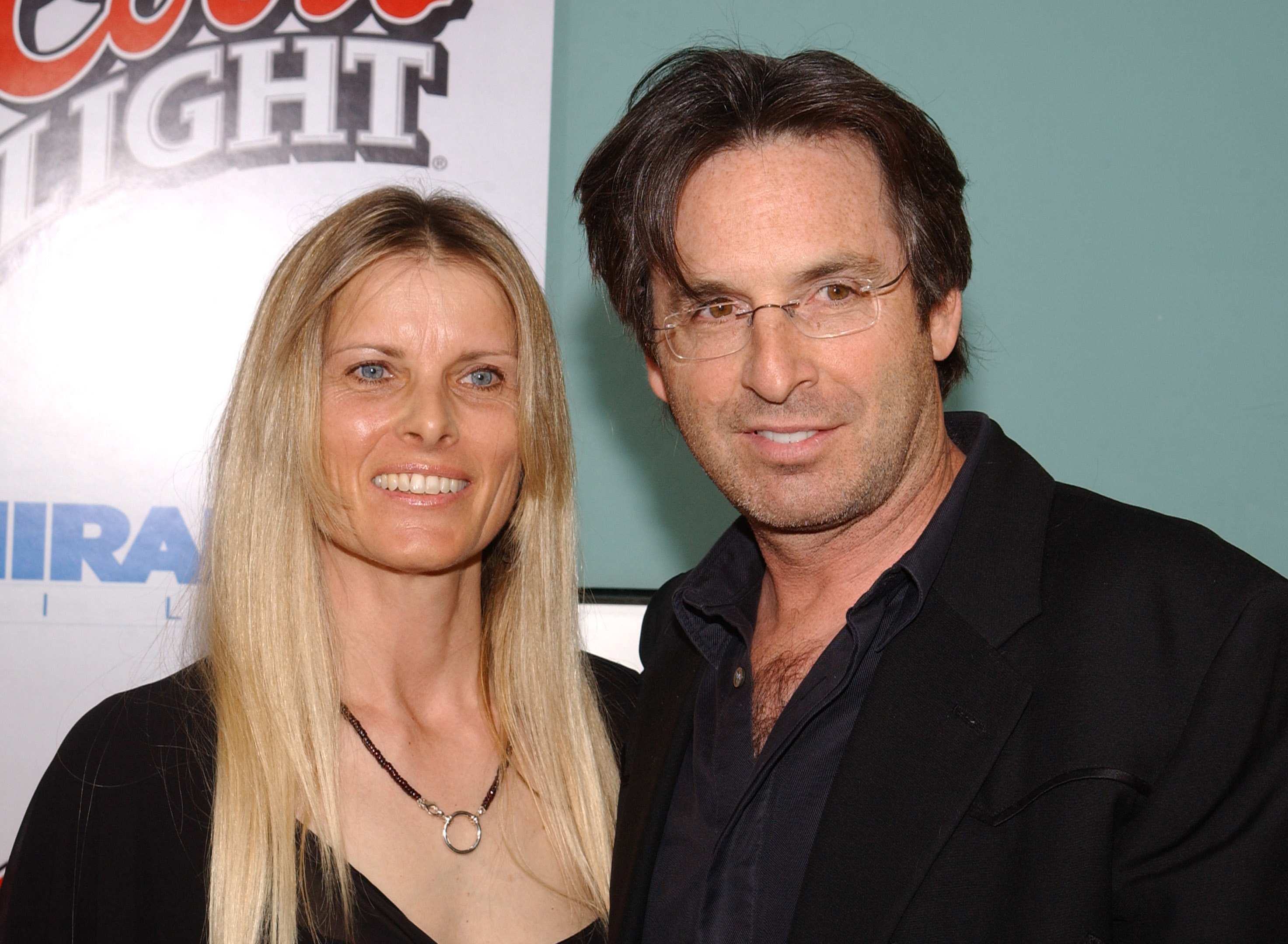 Edith Mani and Robert Carradine during "Kill Bill Vol. 2" premiere at ArcLight Cinerama Dome in Hollywood, California, on April 8, 2004 | Source: Getty Images