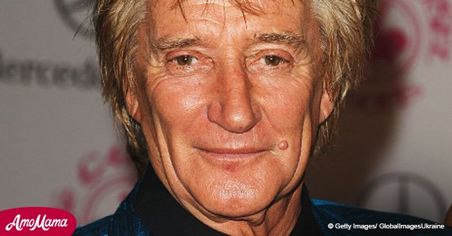 Rod Stewart is beaming as he takes a photo with his 25-year-old daughter. She looks so grown up