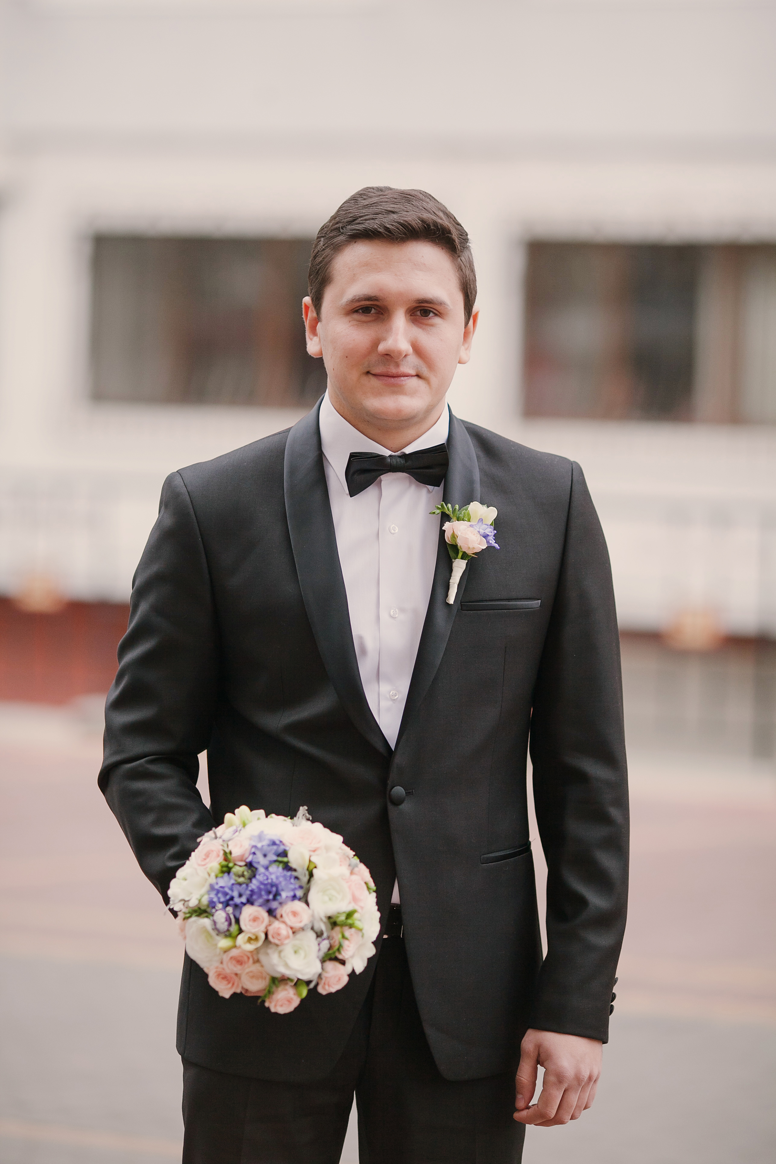 A smiling groom | Source: Freepik