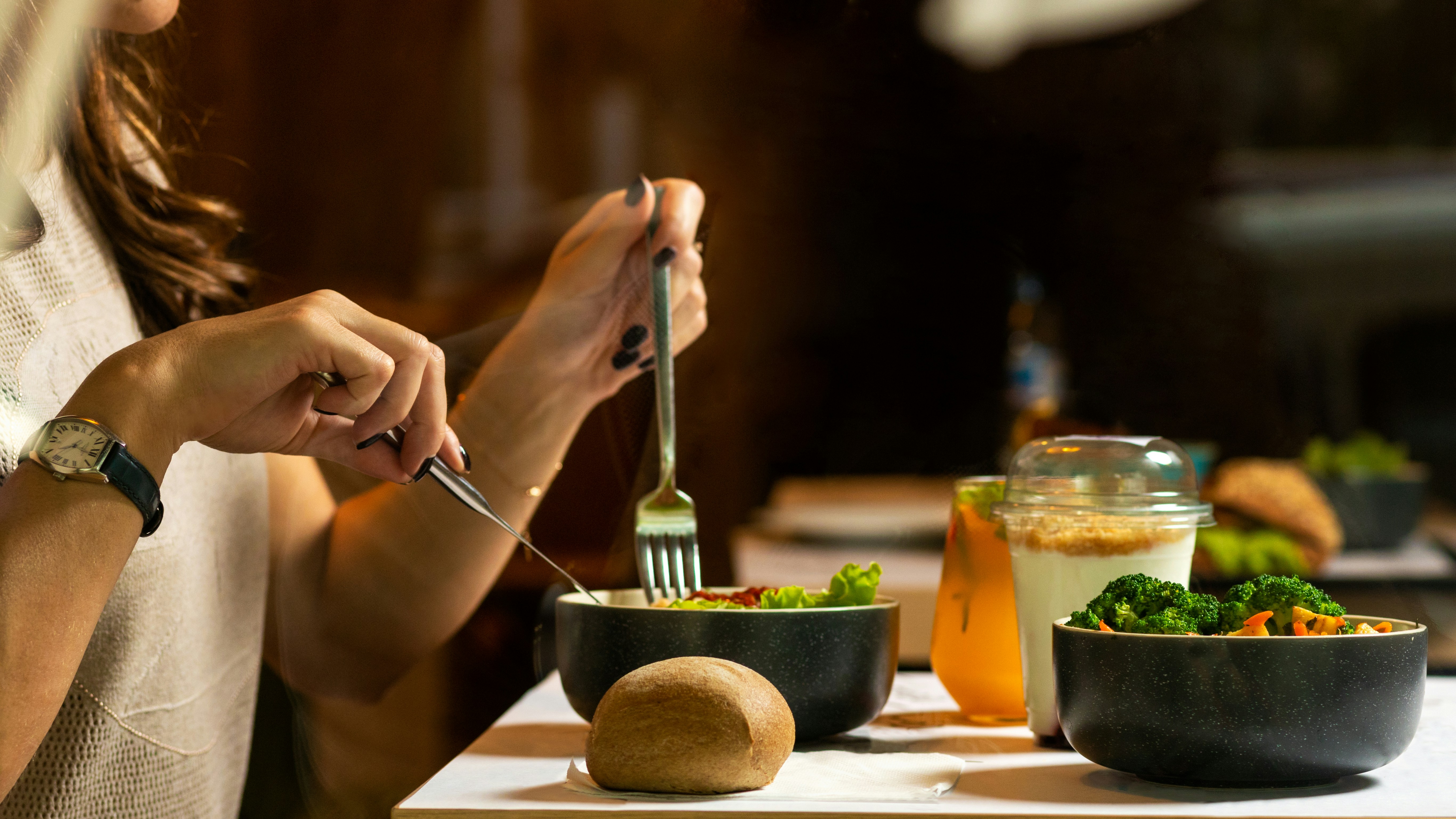 Woman dining | Source: Unsplash