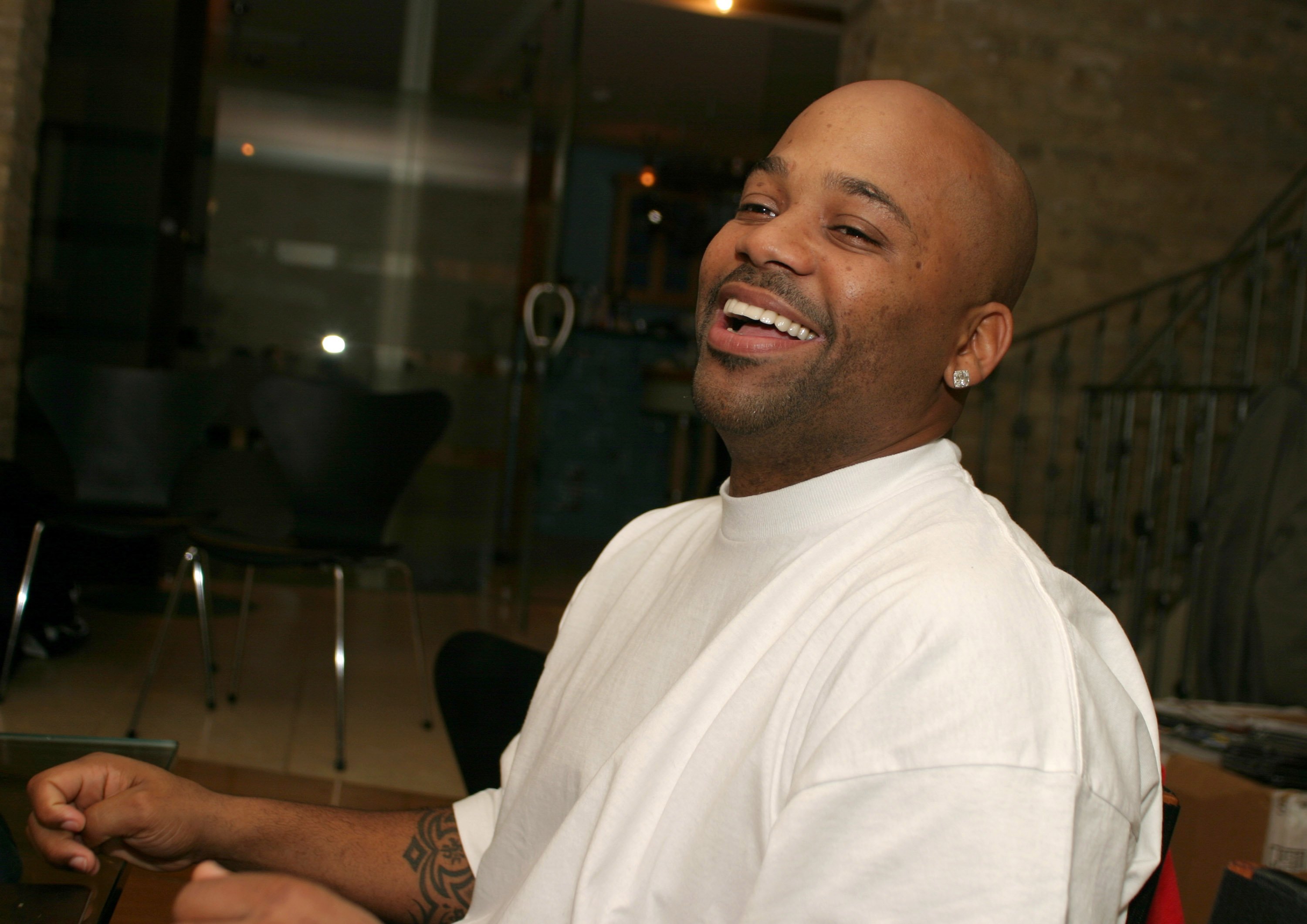Damon Dash during a hosting event with Naomi Campbell for "America Magazine" UK Launch Party at Club Eve on April 14, 2004 in London, Great Britain. | Photo: Getty Images