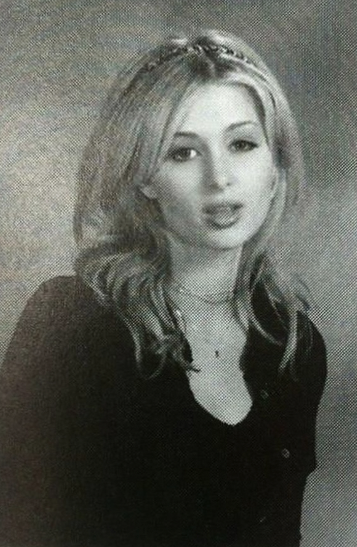 Paris Hilton's yearbook photo from a post dated August 22, 2024. | Source: Instagram/parishilton