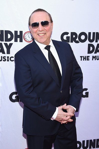 Tommy Mottola asiste a la Noche de Apertura de Broadway del "Día de la Marmota" en el Teatro August Wilson el 17 de abril de 2017 en la ciudad de Nueva York. | Foto: Getty Images Tommy Mottola asiste a la Noche de Apertura de Broadway del "Día de la Marmota" en el Teatro August Wilson el 17 de abril de 2017 en la ciudad de Nueva York. | Foto: Getty Images