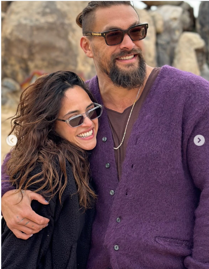 Jason Momoa and Adria Arjona are cosy in this shot, from a post dated August 1, 2025. | Source: Instagram/adriaarjona