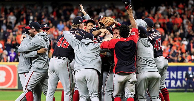 Washington Nationals team members celebrating their win | Photo: Getty Images