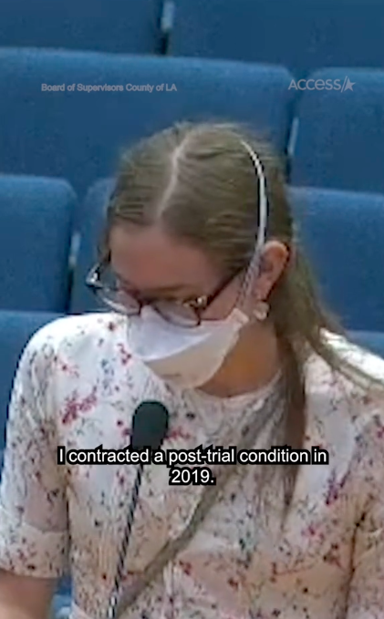 Violet Affleck presenting her speech against the ban of masks in front of the Board of Supervisors of the LA County, posted on July 10, 2024. | Source: TikTok/@accesshollywood