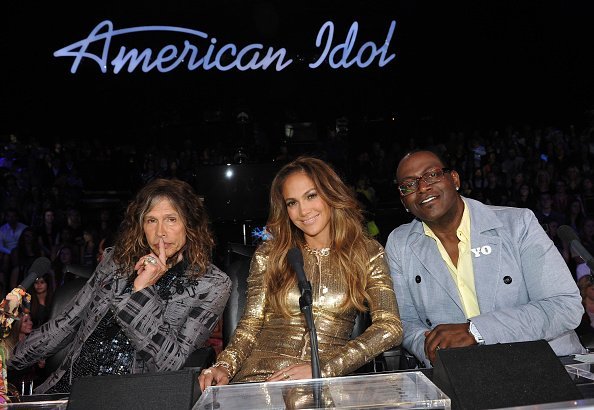Steven Tyler, Jennifer Lopez and Randy Jackson at FOX's "American Idol" Season 11 Top 6 Live Performance Show | Photo: Getty Images