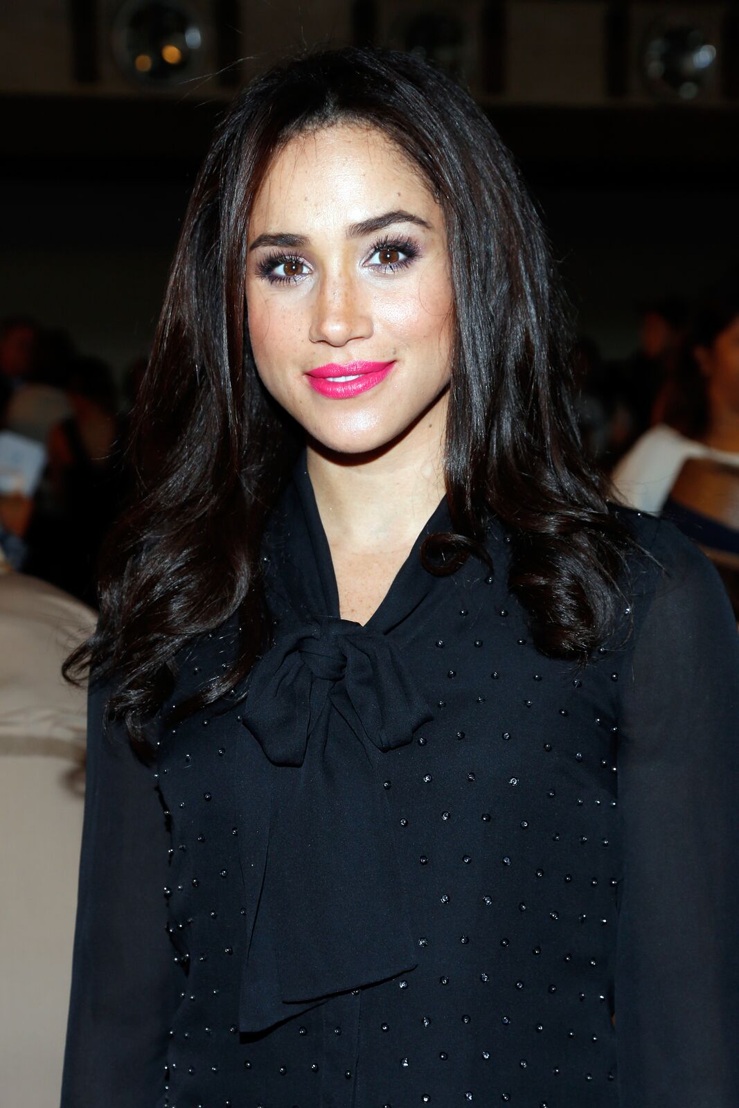 Meghan Markle assiste au défilé de mode Tory Burch lors de la Mercedes-Benz Fashion Week Spring au David H.Koch Theatre au Lincoln Center le 10 septembre 2013 à New York. | Photo : Getty Images Meghan Markle assiste au défilé de mode Tory Burch lors de la Mercedes-Benz Fashion Week Spring au David H.Koch Theatre au Lincoln Center le 10 septembre 2013 à New York. | Photo : Getty Images