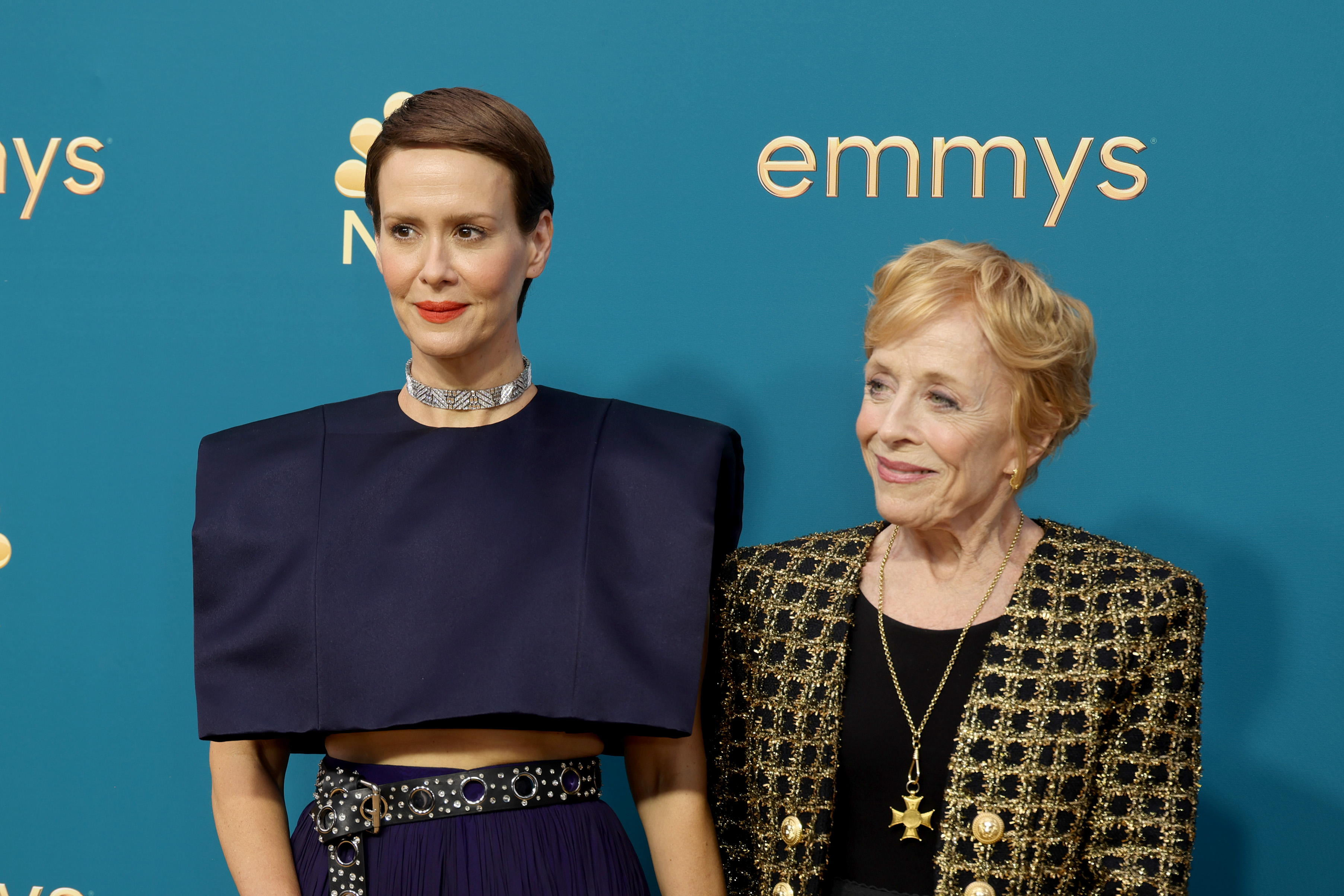 Sarah Paulson and Holland Taylor at the 74th Primetime Emmys on September 12, 2022, in Los Angeles, California. | Source: Getty Images