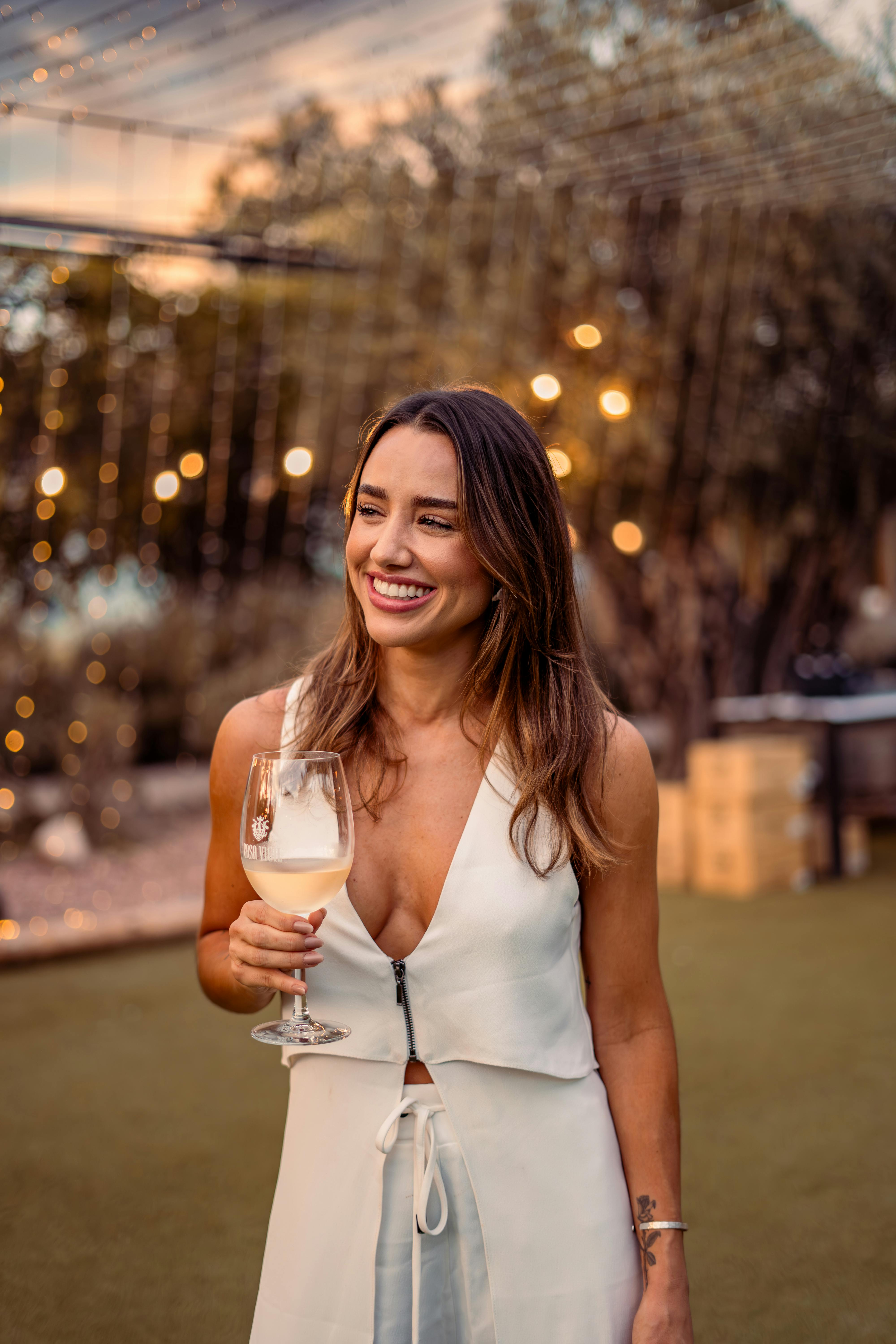Woman at a party | Source: Pexels