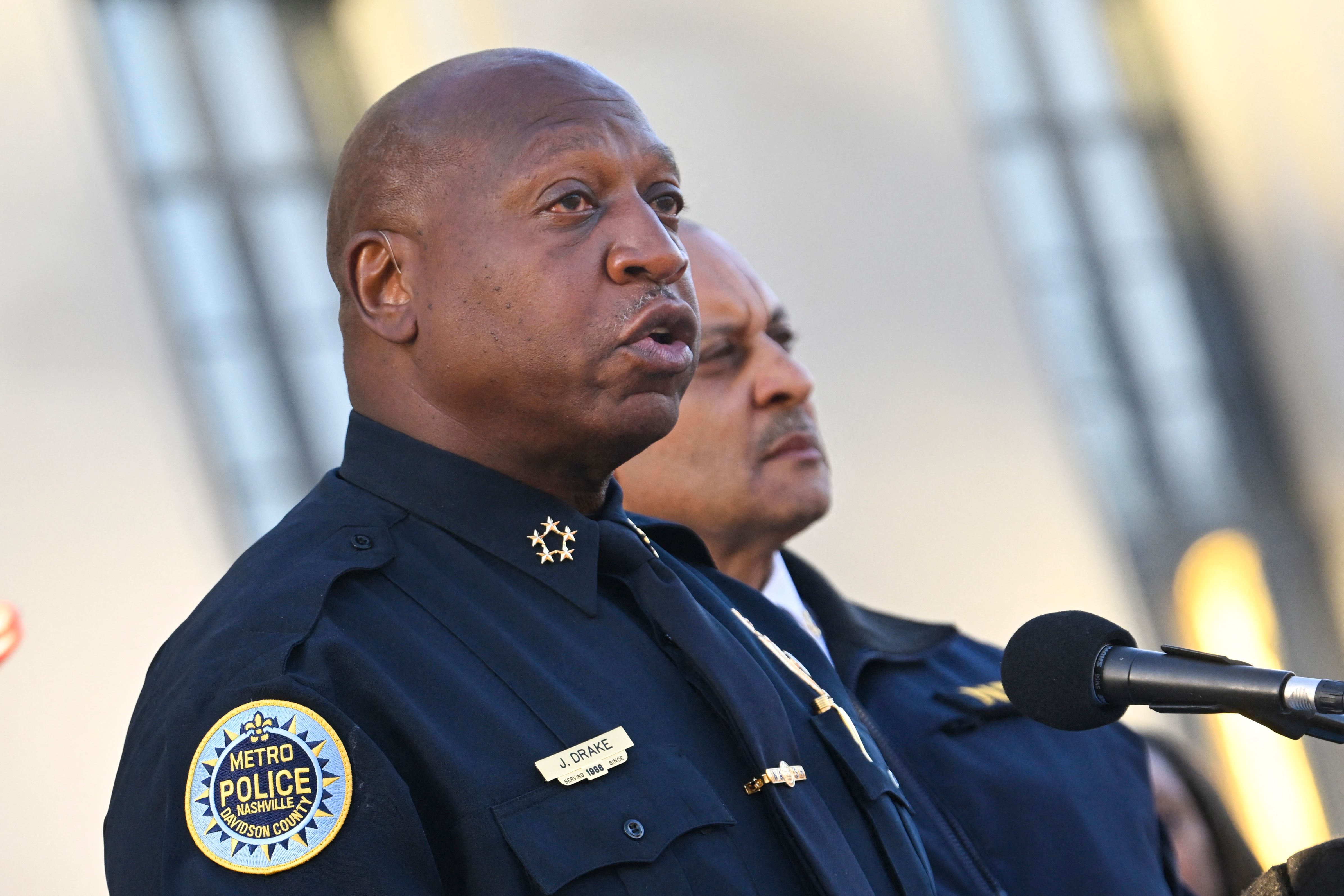 Nashville Police Chief John Drake addressing people at the candlelight vigil. | Source: Getty Images