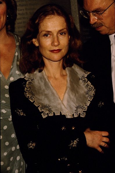 Isabelle Huppert et Daniel Toscan du Plantier à New York pour célébrer le 45e anniversaire du Festival de Cannes. | Photo : Pixabay Isabelle Huppert et Daniel Toscan du Plantier à New York pour célébrer le 45e anniversaire du Festival de Cannes. | Photo : Pixabay