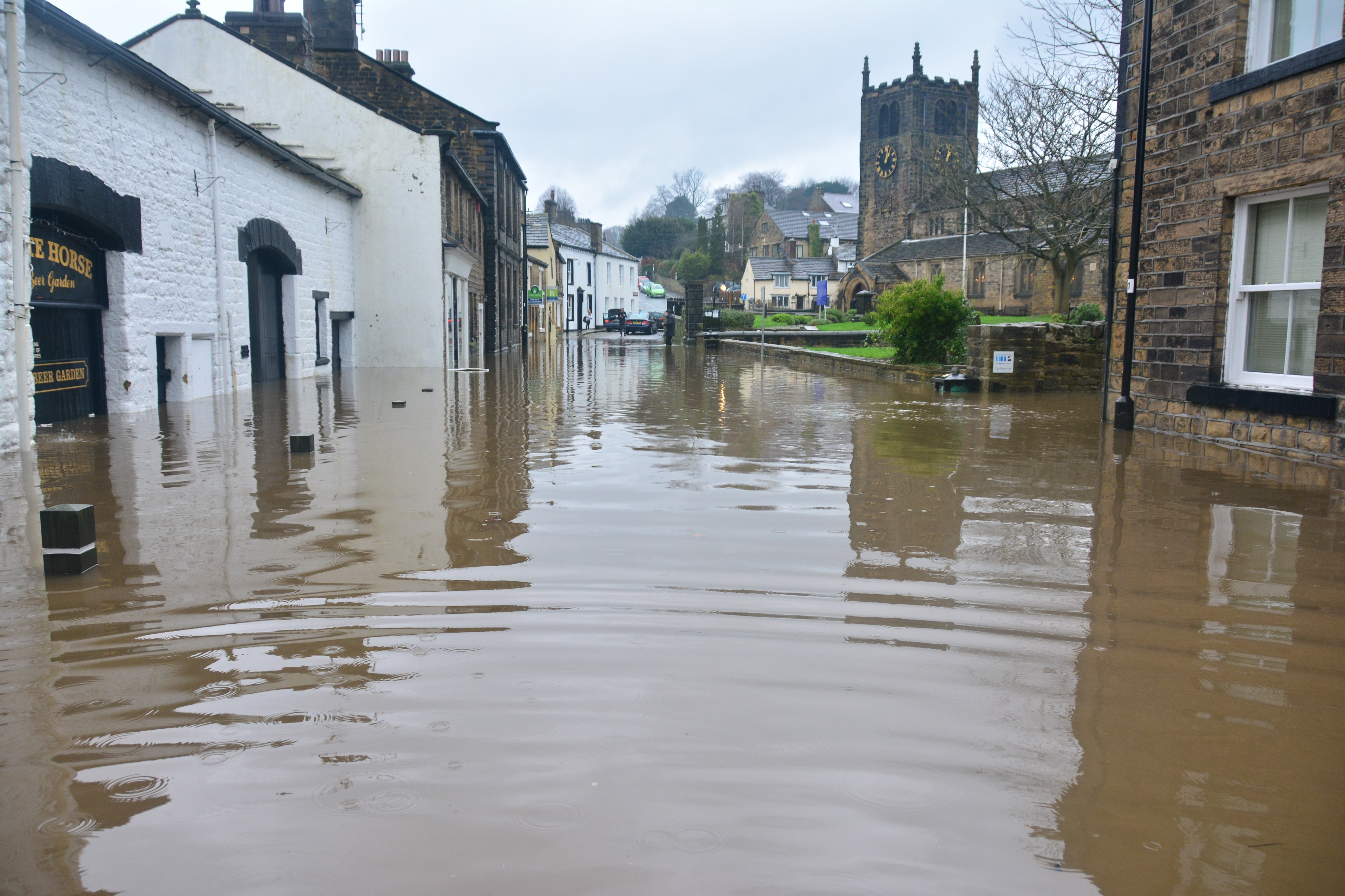 A flooded neighborhood | Source: Unsplash.com