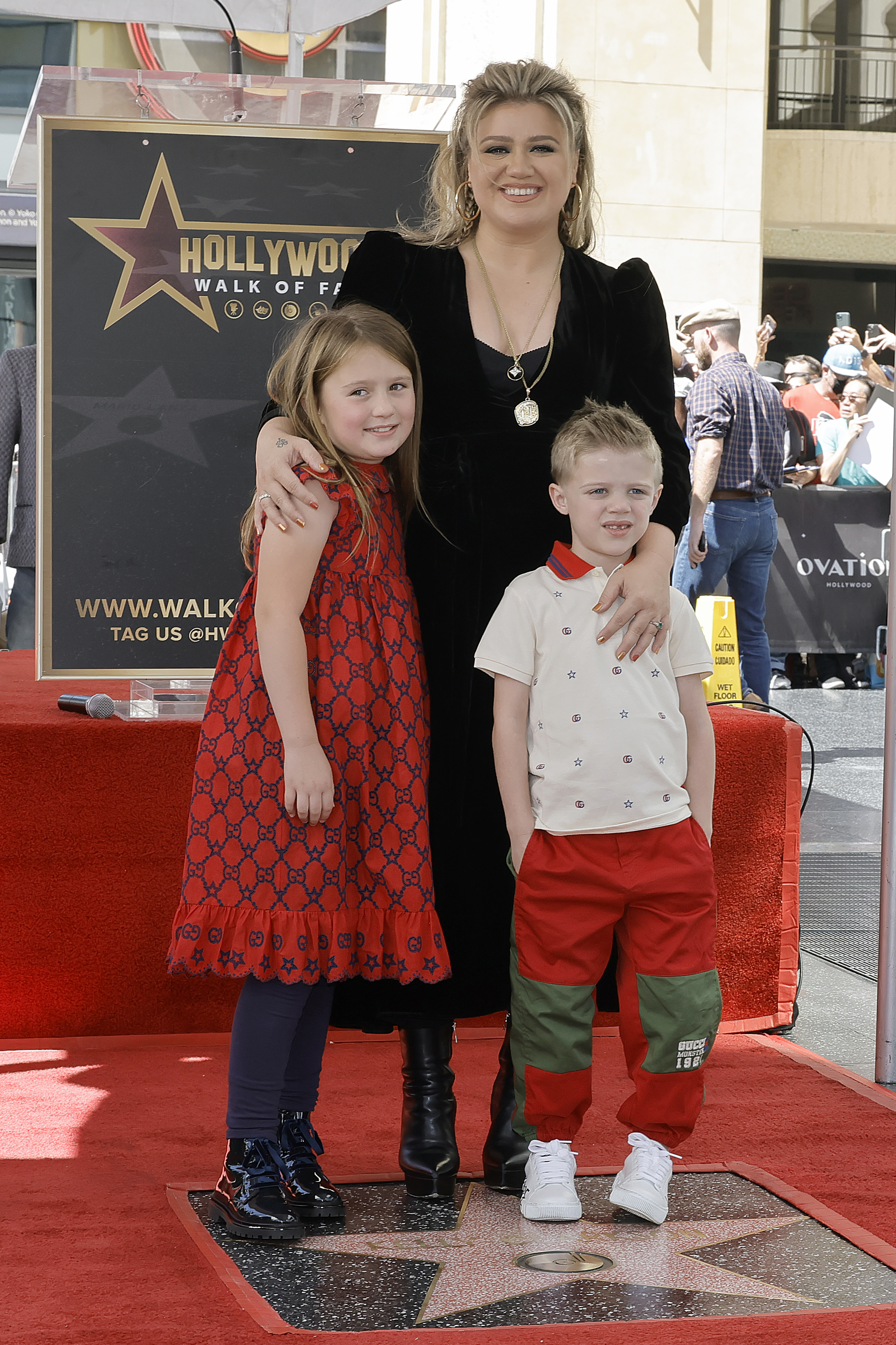 River Rose Blackstock, Kelly Clarkson, and Remington Alexander Blackstock at The Hollywood Walk of Fame Star Ceremony for Clarkson on September 19, 2022, in Los Angeles, California | Source: Getty Images