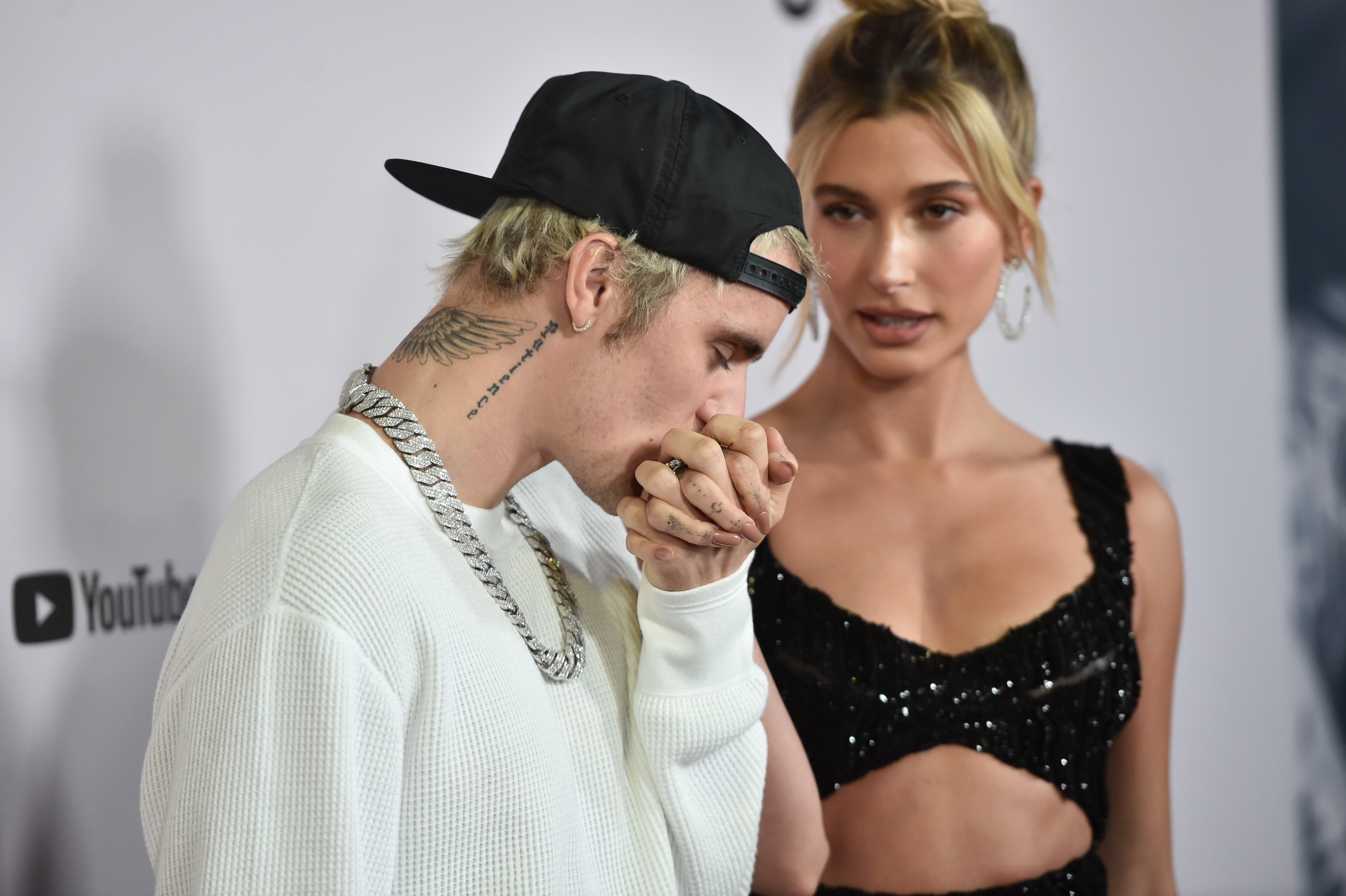 Justin Bieber and Hailey Baldwin on January 27, 2020 in Los Angeles, California | Source: Getty Images