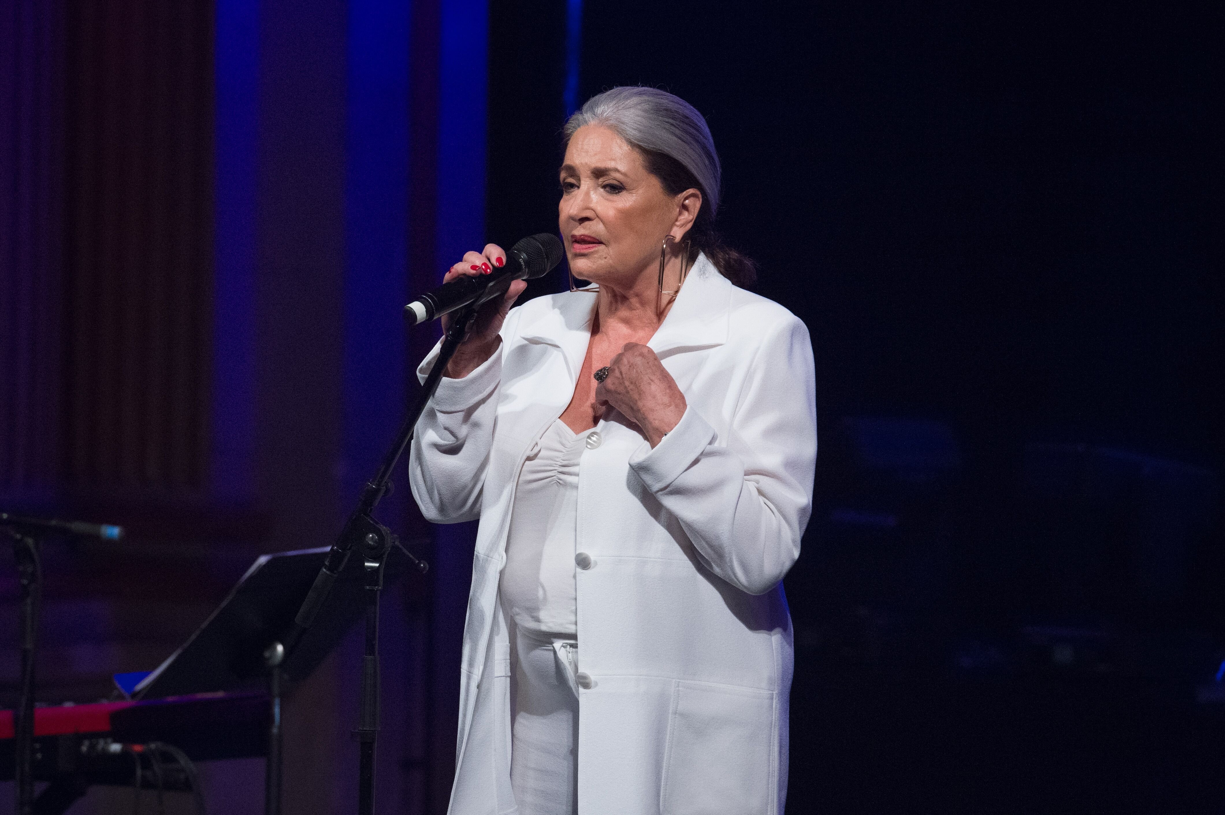 Françoise Fabian se produit lors de la Fnac Live le 7 juillet 2018 à Paris. | Photo : Getty Images Françoise Fabian se produit lors de la Fnac Live le 7 juillet 2018 à Paris. | Photo : Getty Images