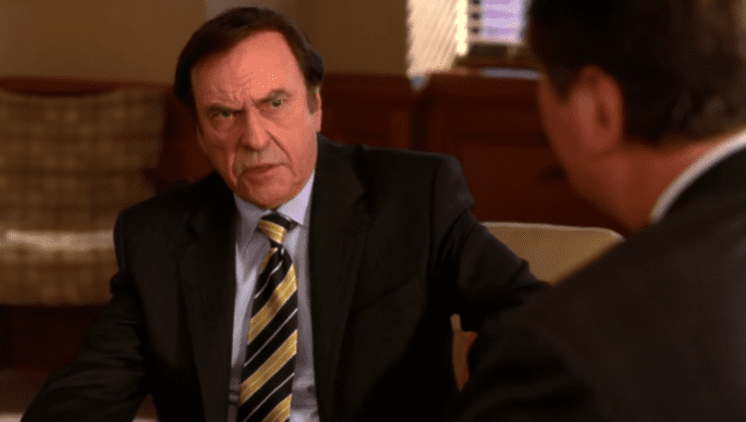 Rip Torn as Don Geiss in "30 Rock" between 2007 and 2008 | Photo: YouTube/30 Rock Official