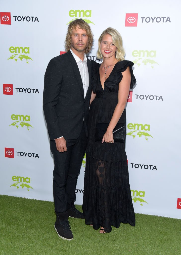 Eric Christian Olsen and Sarah Wright Olsen attend the 2nd Annual Environmental Media Association (EMA) Honors Benefit Gala on September 28, 2019 in Pacific Palisades, California. | Source: Getty Images