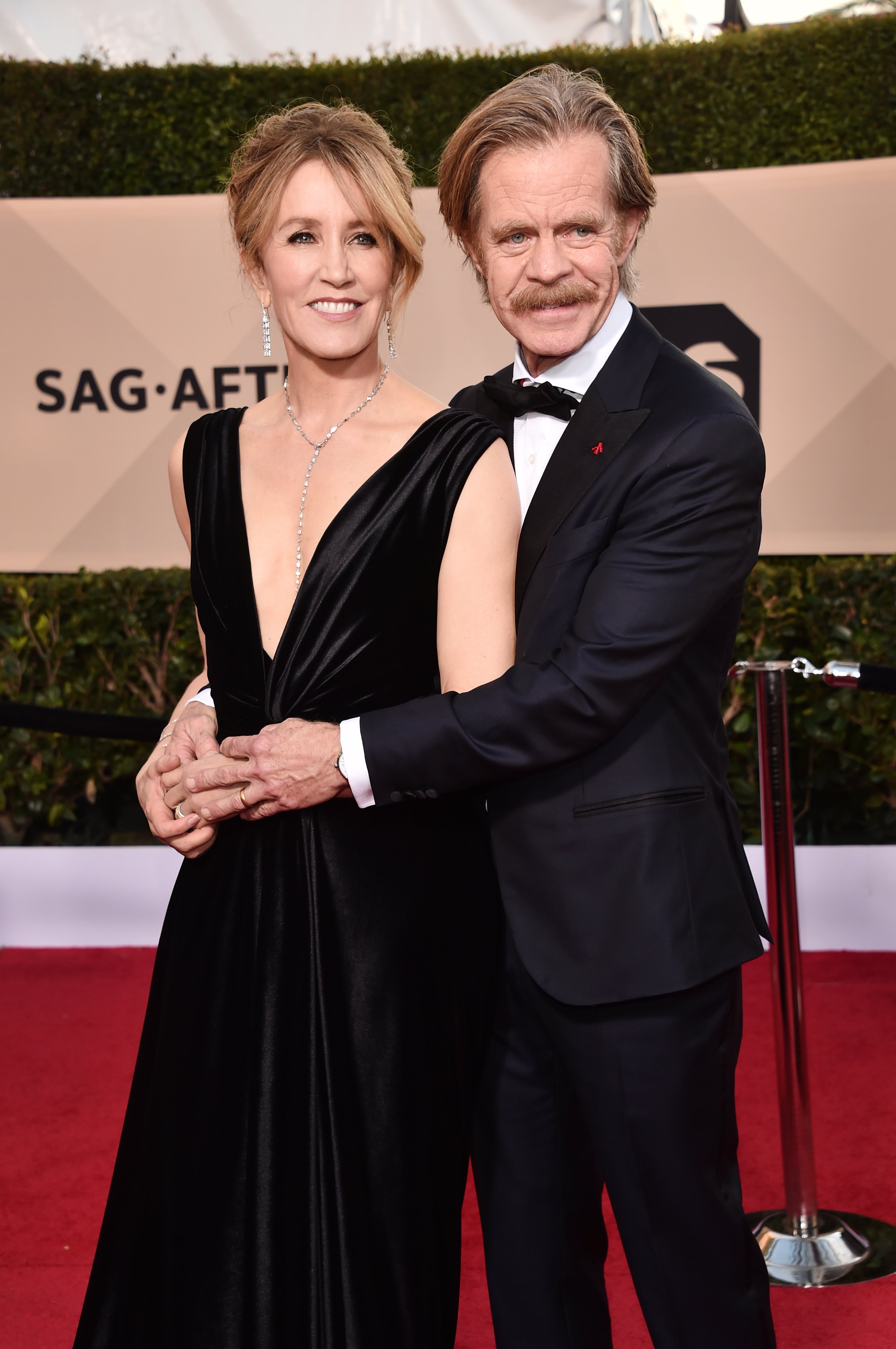 Felicity Huffman and William H. Macy at the 24th Annual Screen Actors Guild Awards on January 21, 2018 | Photo: GettyImages